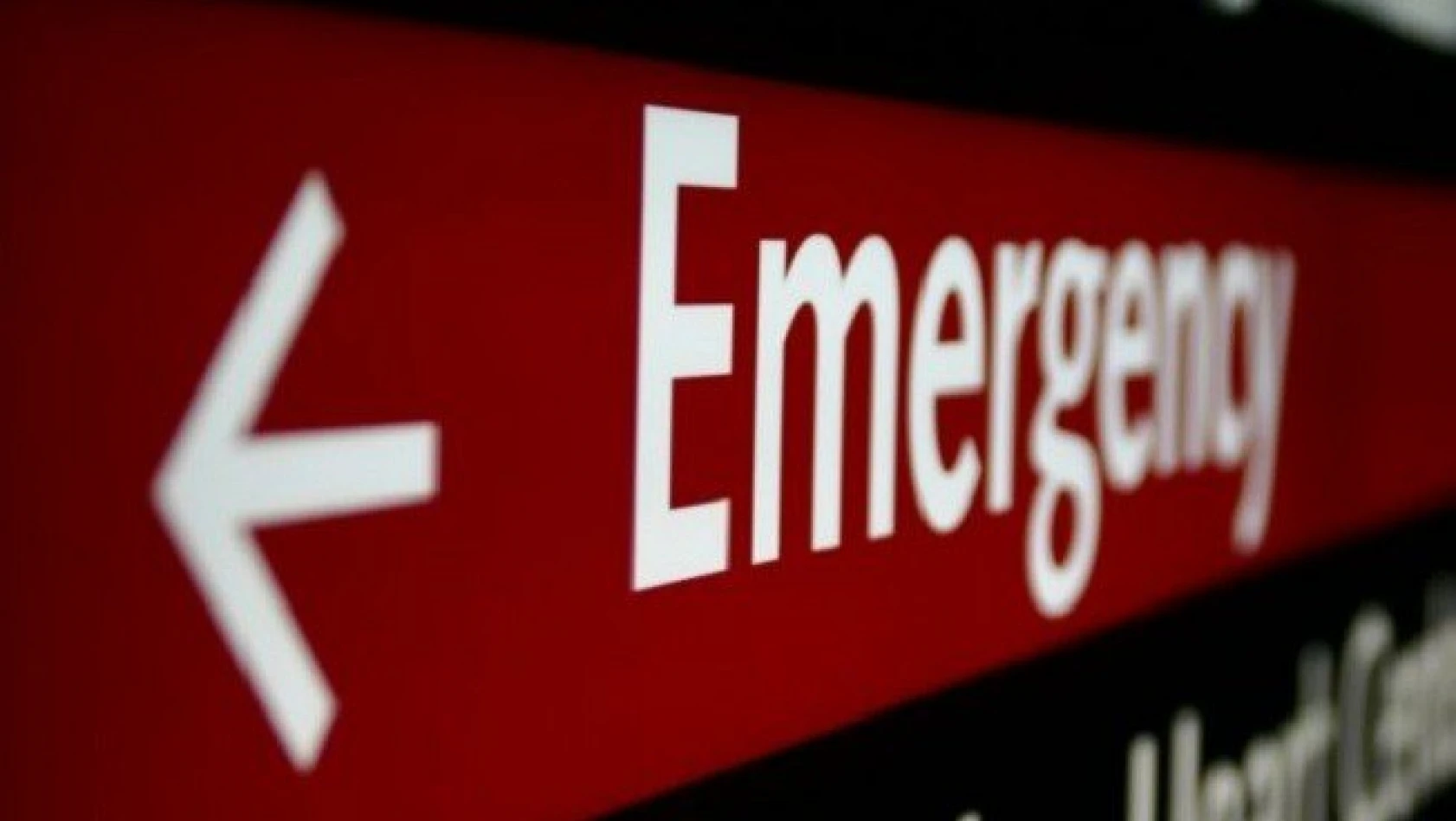 Kastamonu'da balkondan düşen çocuk ağır yaralandı