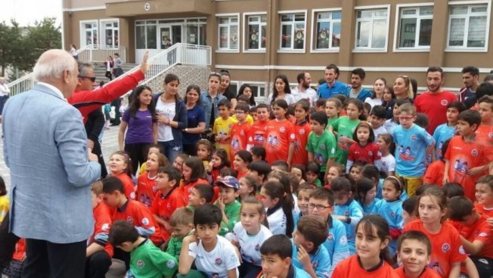 Kastamonu, IAAF Çocuk Atletizmi Projesi semineri'ne ev sahipliği yaptı