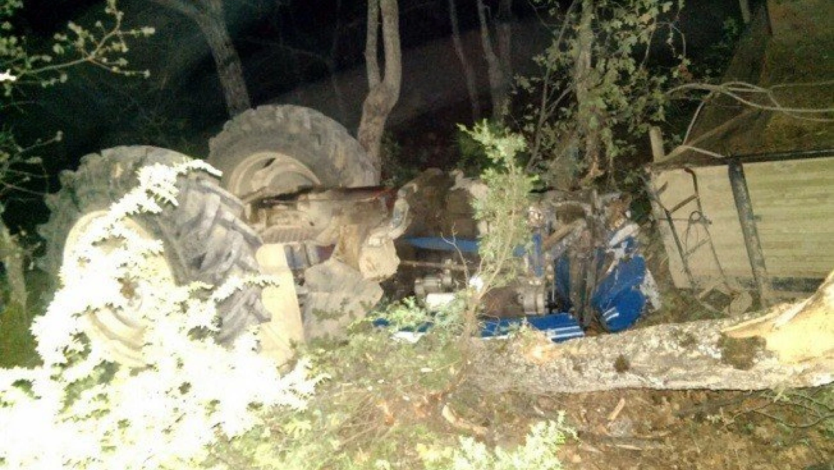 Kastamonu'da traktör uçuruma yuvarlandı: 1 yaralı