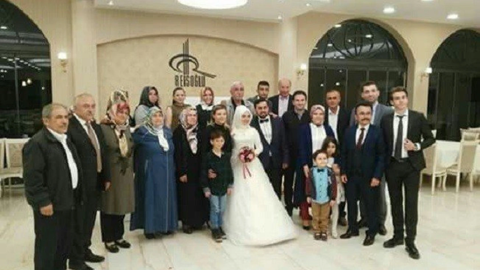 Ticaret İl Müdürü Sefa Özata, kızını evlendirdi