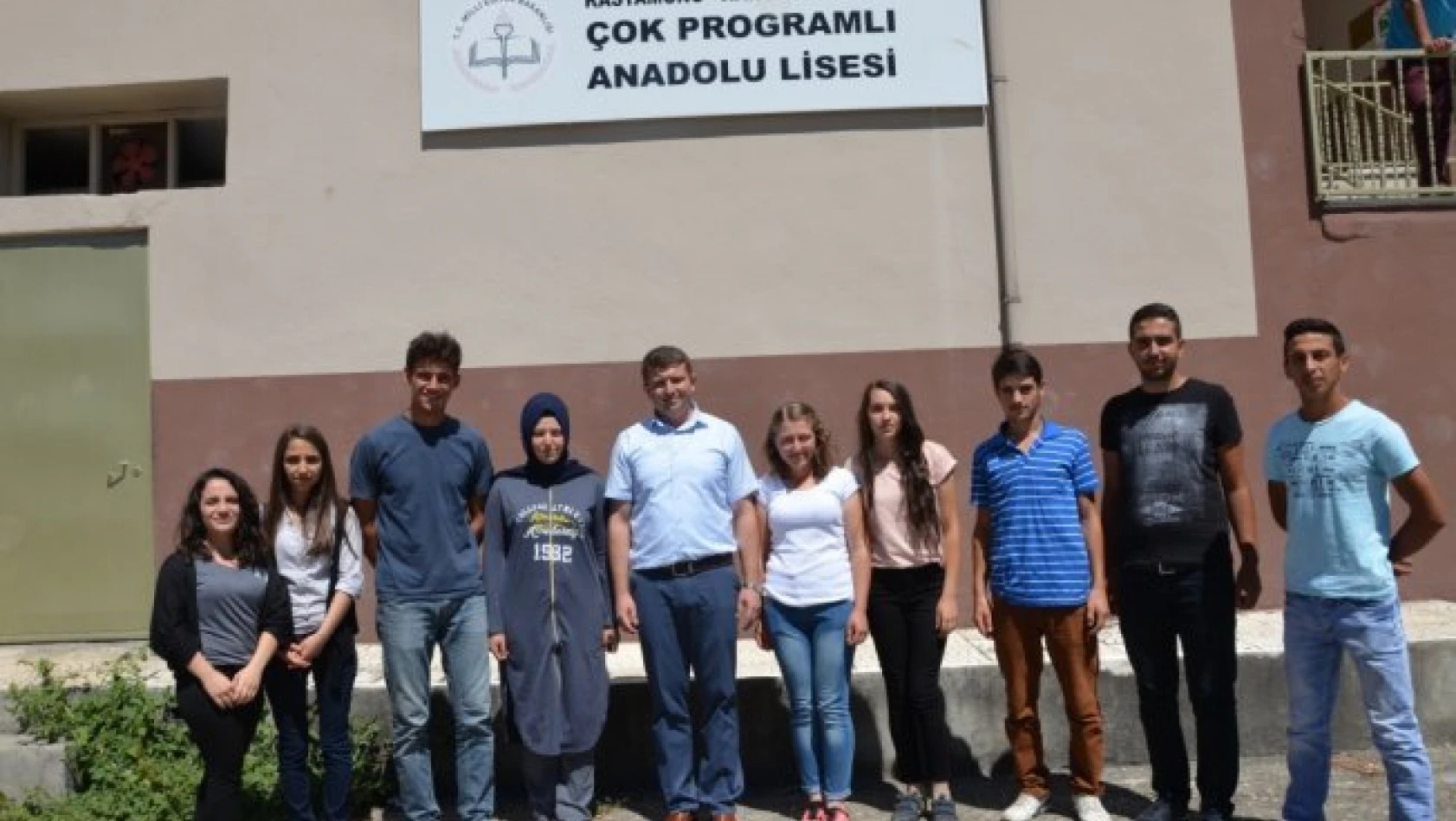 Ankara Hanönü Derneğinden üniversite öğrencilerine yardım
