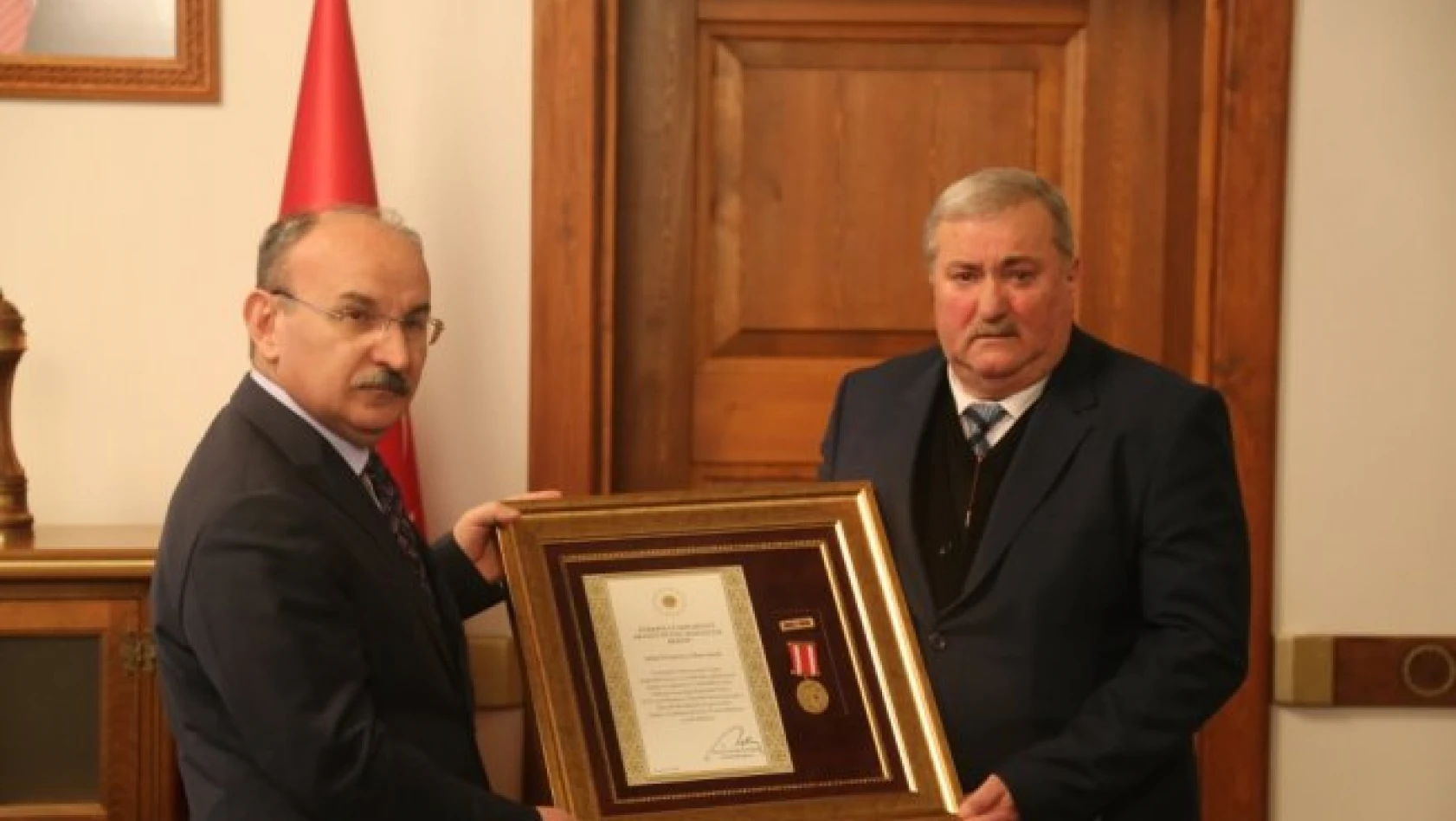 Kastamonu'da Devlet Övünç Madalyası ve Beratı Tevcih Töreni