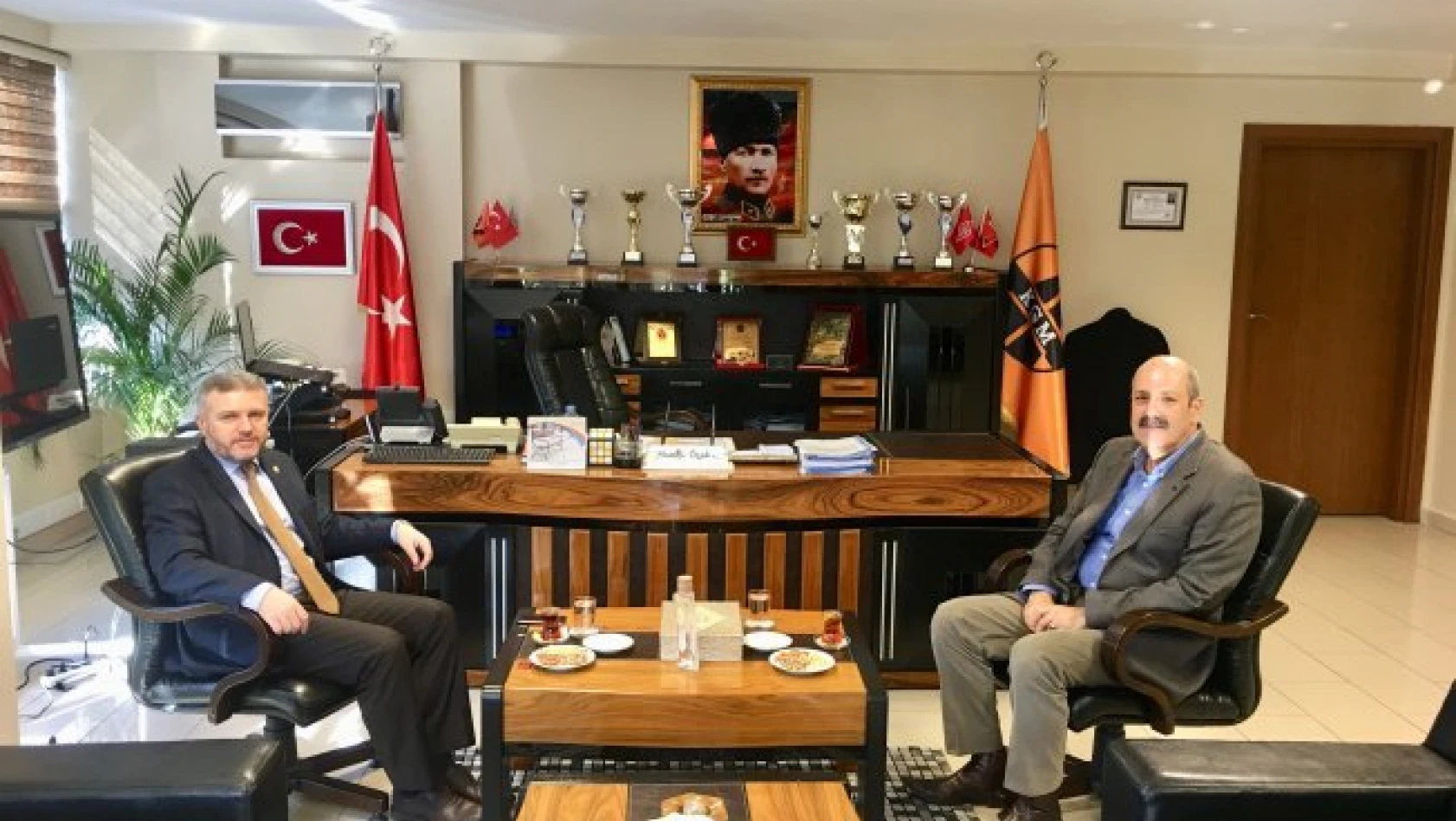 Milletvekili Çelik'ten Karayolları Bölge Müdürü Özendi'yi ziyaret
