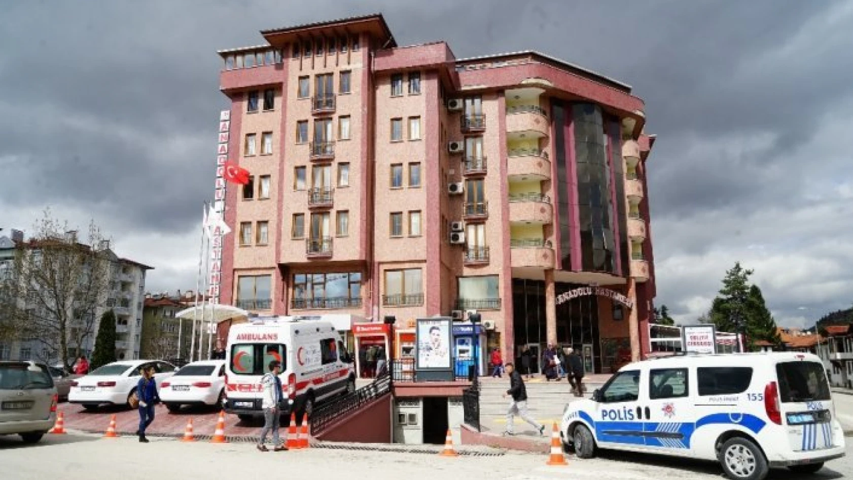 Kastamonu'da fabrikanın duvarı devrildi: 1 ölü, 1 yaralı