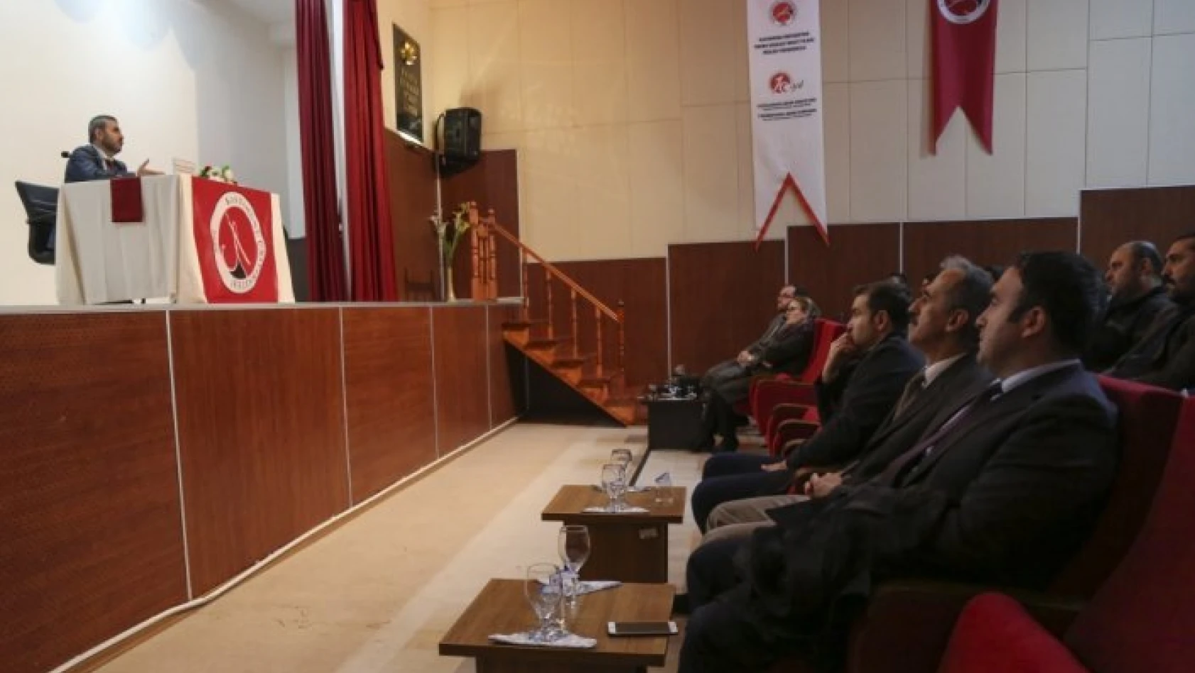 Kastamonu'da 'Mehmet Feyzi Efendi' konferansı düzenlendi