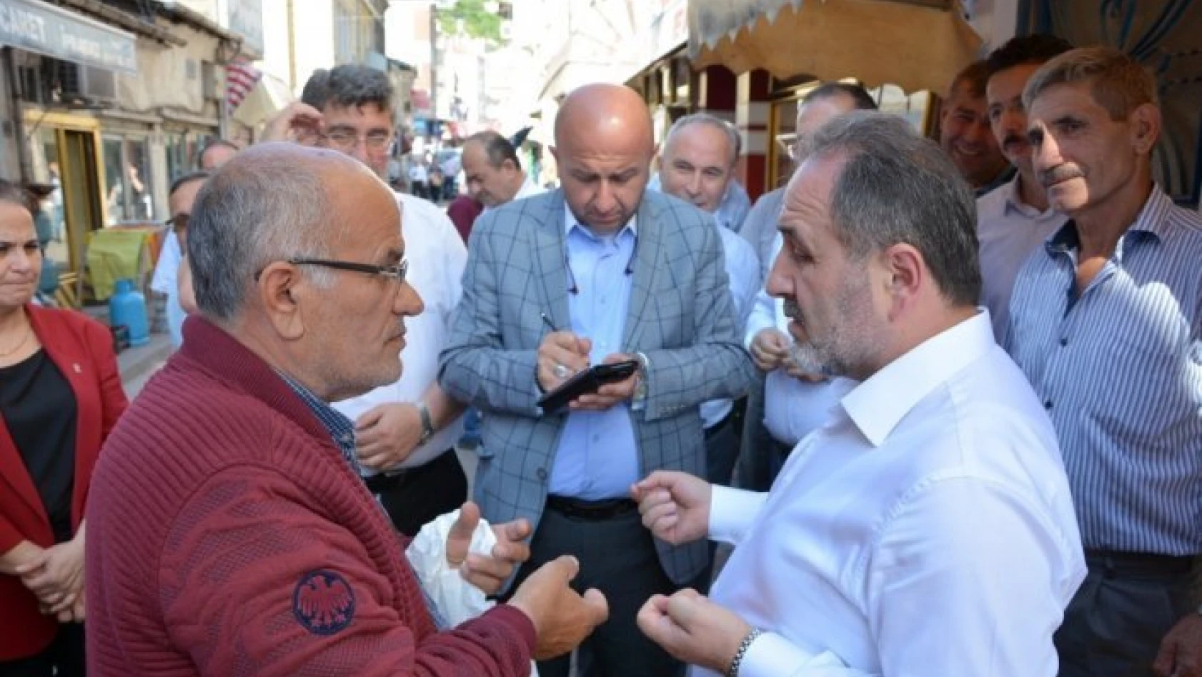 Murat Demir, İnebolu'da esnaf ziyaretinde bulundu