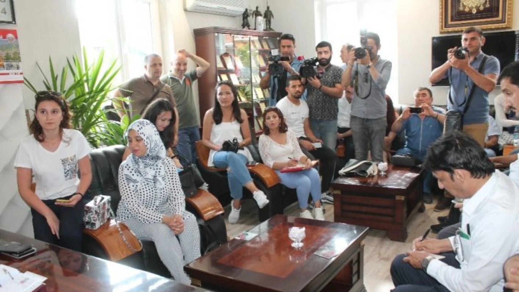 11 farklı ülkeden 60 yabancı gazeteci Tosya ilçesini ziyaret etti