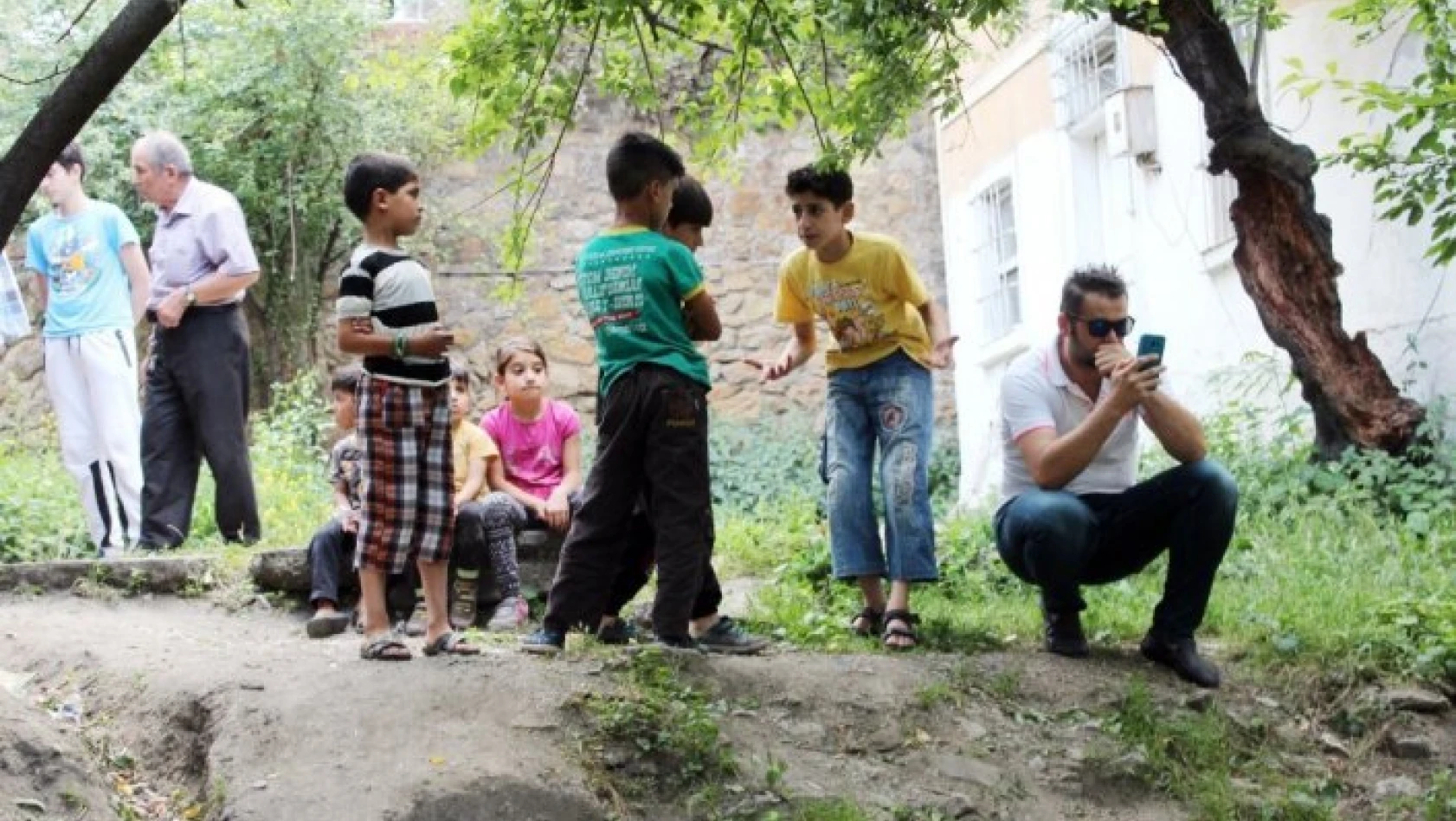 İran uyruklu çocuğun kuyuya düştüğü ihbarı ekipleri harekete geçirdi