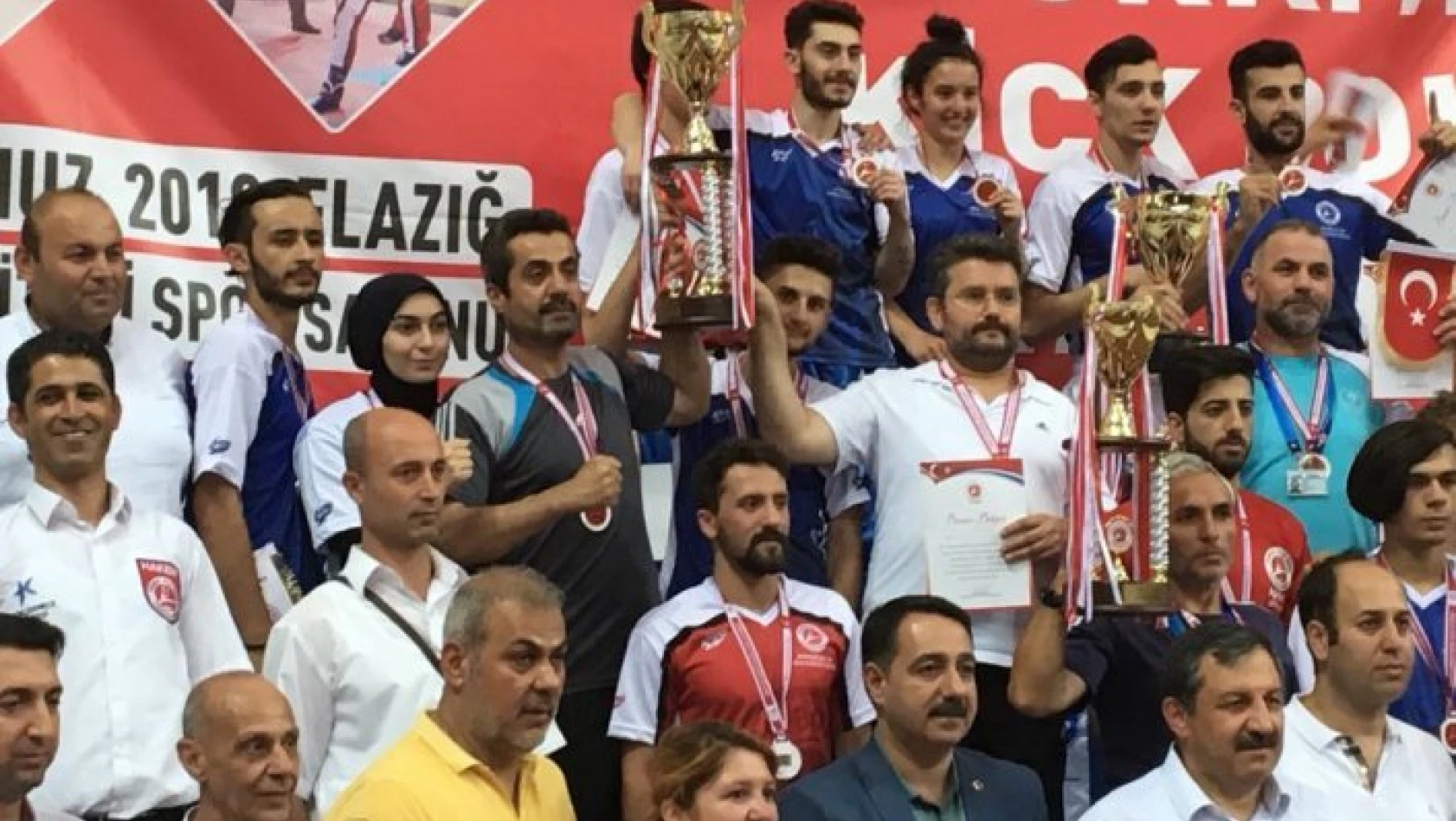 Kick Bokscularımızdan Türkiye Şampiyonasında madalya yağmuru!