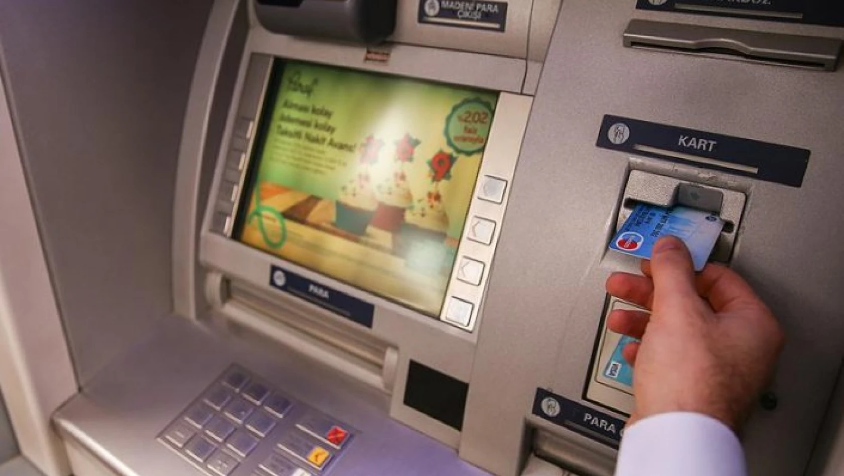 Ortak ATM'lerin ücretsiz kullanımı 5 bankada hayata geçti
