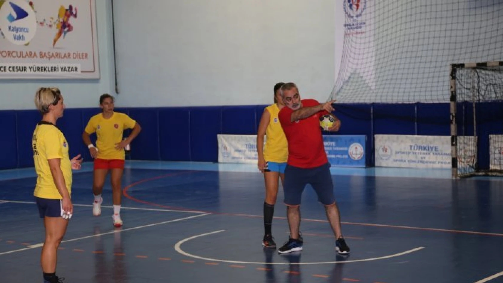 Kastamonu Belediyespor'da hedef EHF Kupası