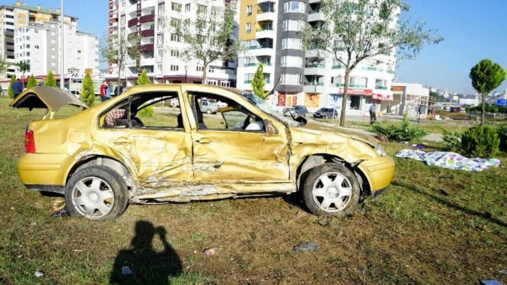 Kastamonu'da iki otomobil çarpıştı: 1 ölü, 10 yaralı