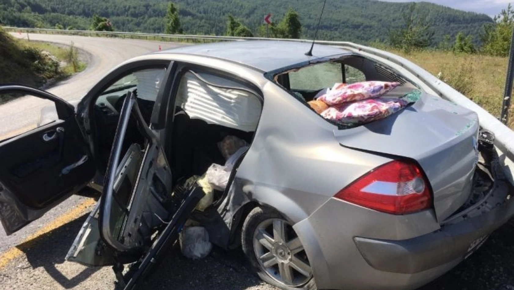 Kastamonu'da trafik kazası: 1'i ağır 5 yaralı
