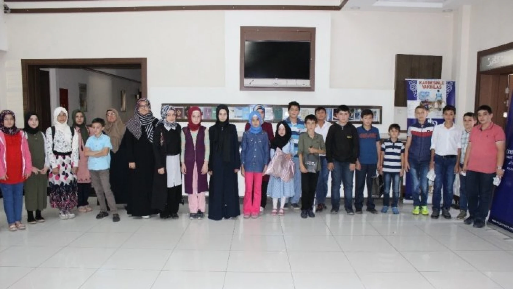 Yaz Kur'an Kursunda eğitim gören öğrenciler arasında bilgi yarışması düzenlendi