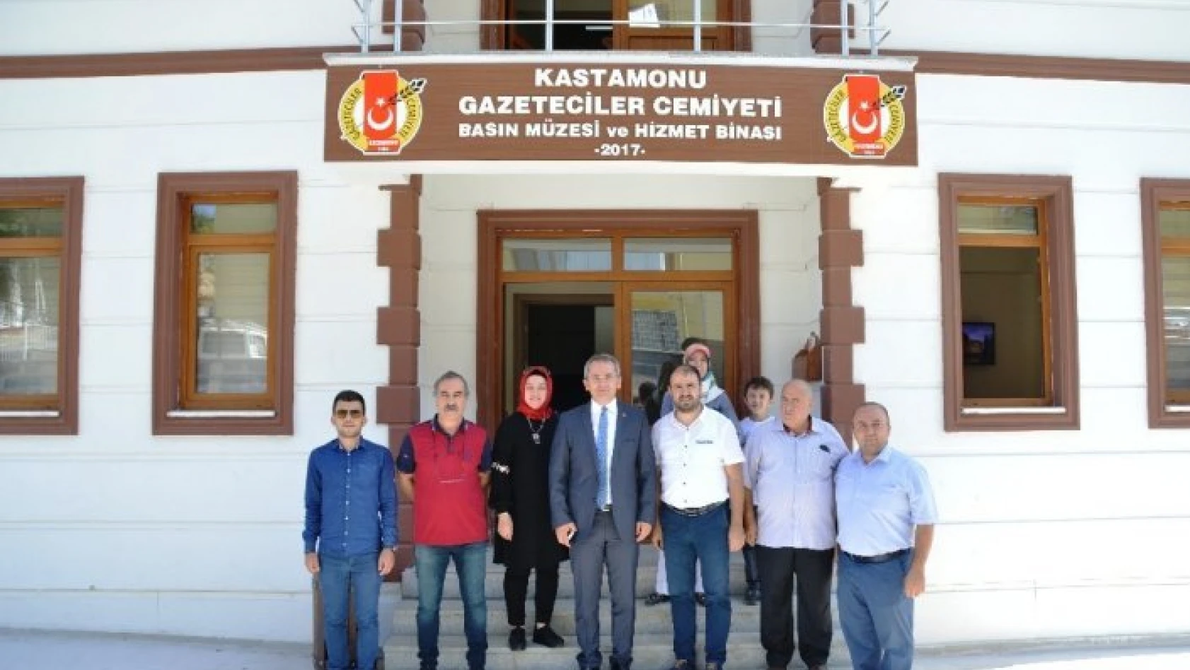 Kaymakam Pişkin, Kastamonu Gazeteciler Cemiyetini ziyaret etti
