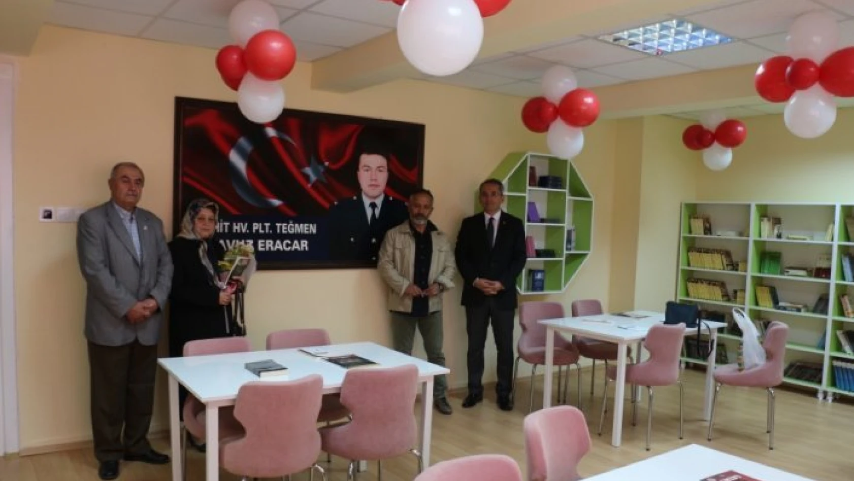 Tosya'da kütüphane açıldı