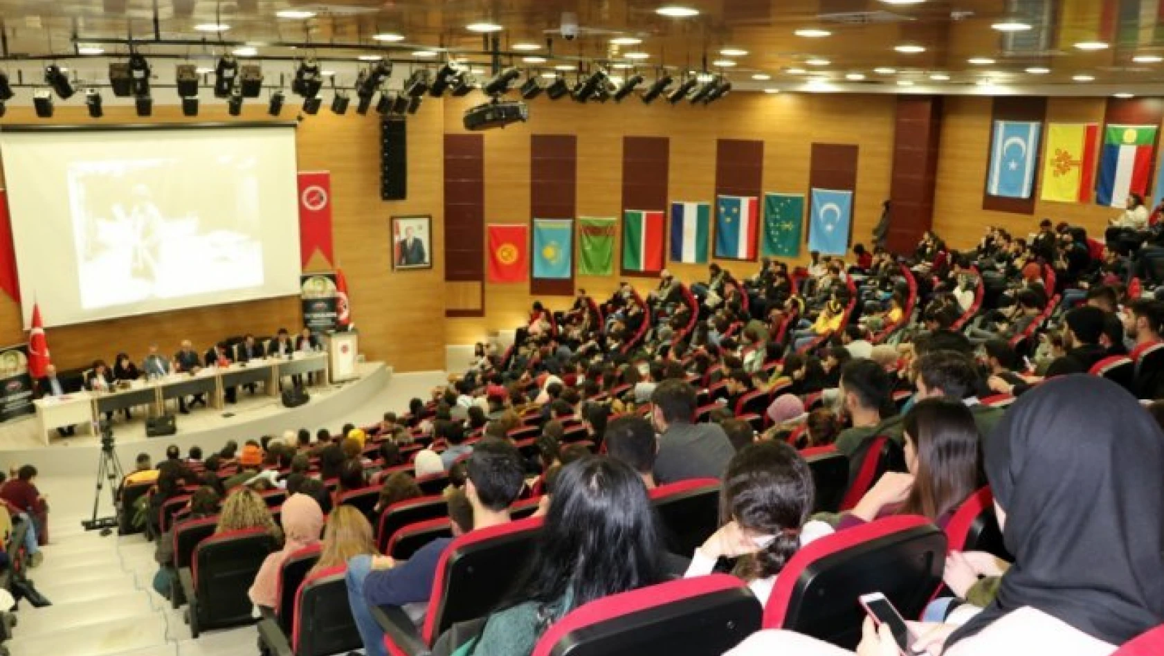 'Türk Dünyası ve Sinema Kültürümüz Söyleşisi'