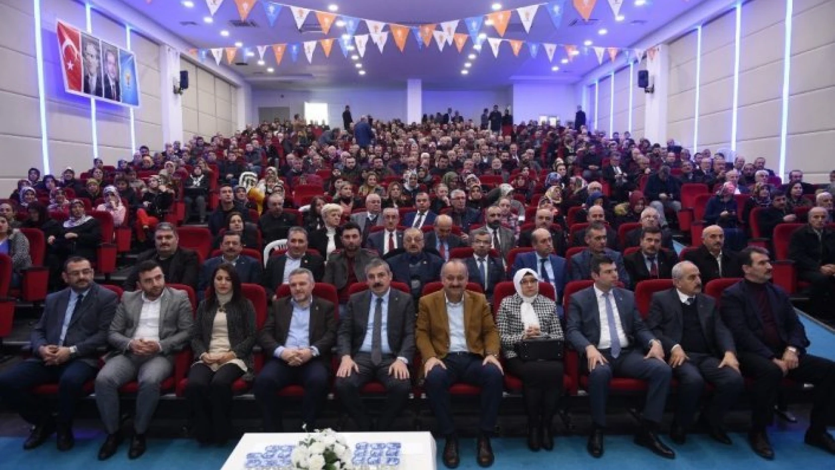 AK Parti Genişletilmiş İl Danışma Meclisi Toplantısı gerçekleştirildi
