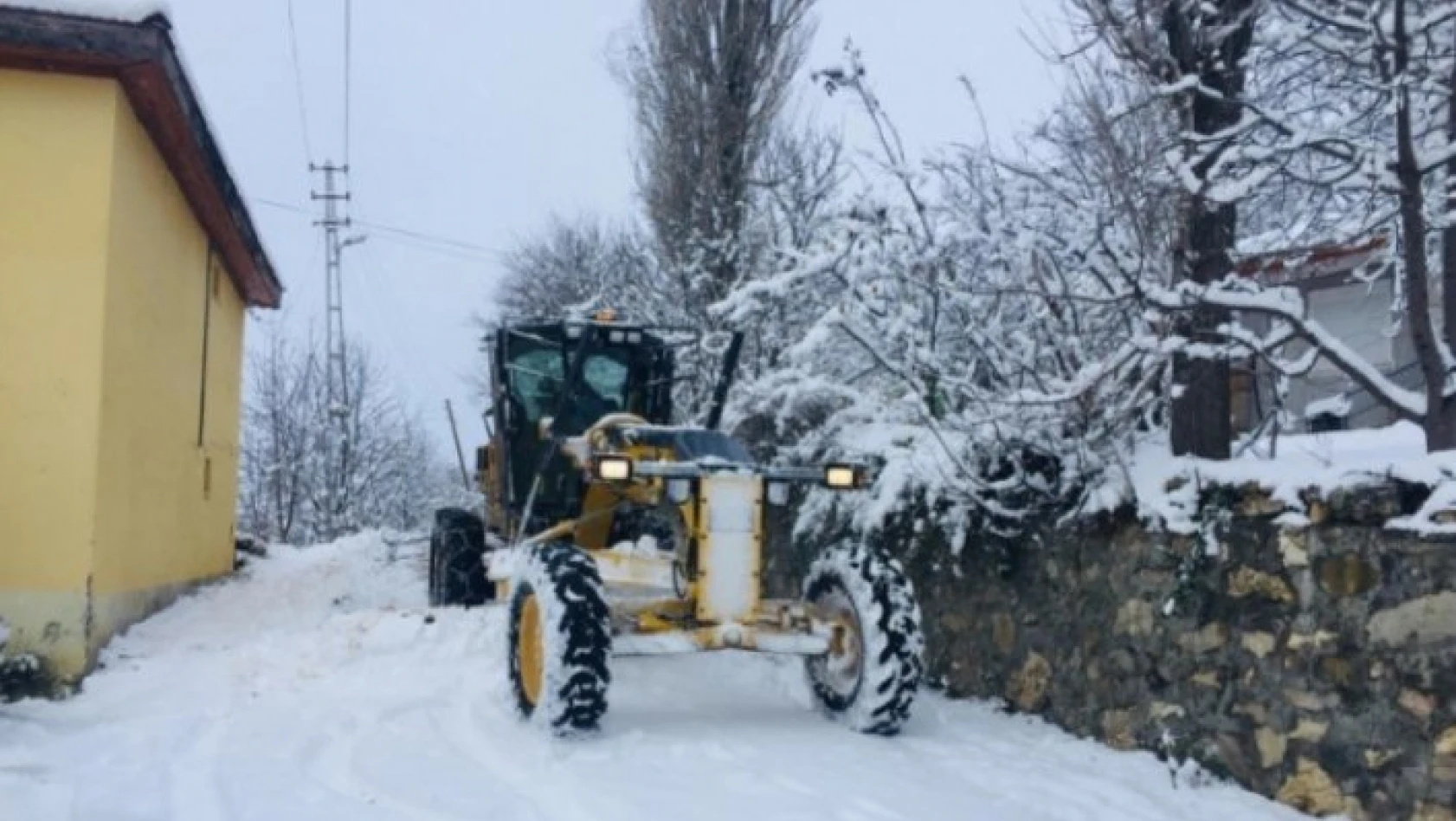 Kastamonu'da 610 köy yolu ulaşıma kapandı