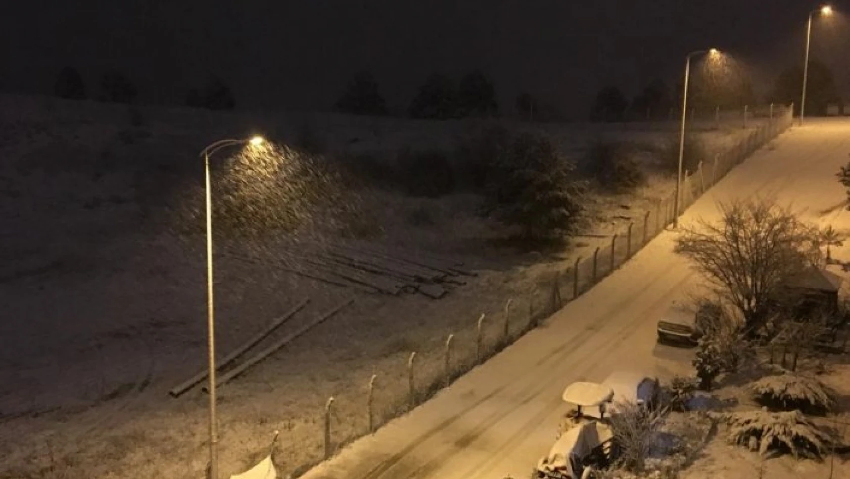 Kastamonu'da yoğun kar yağışı başladı