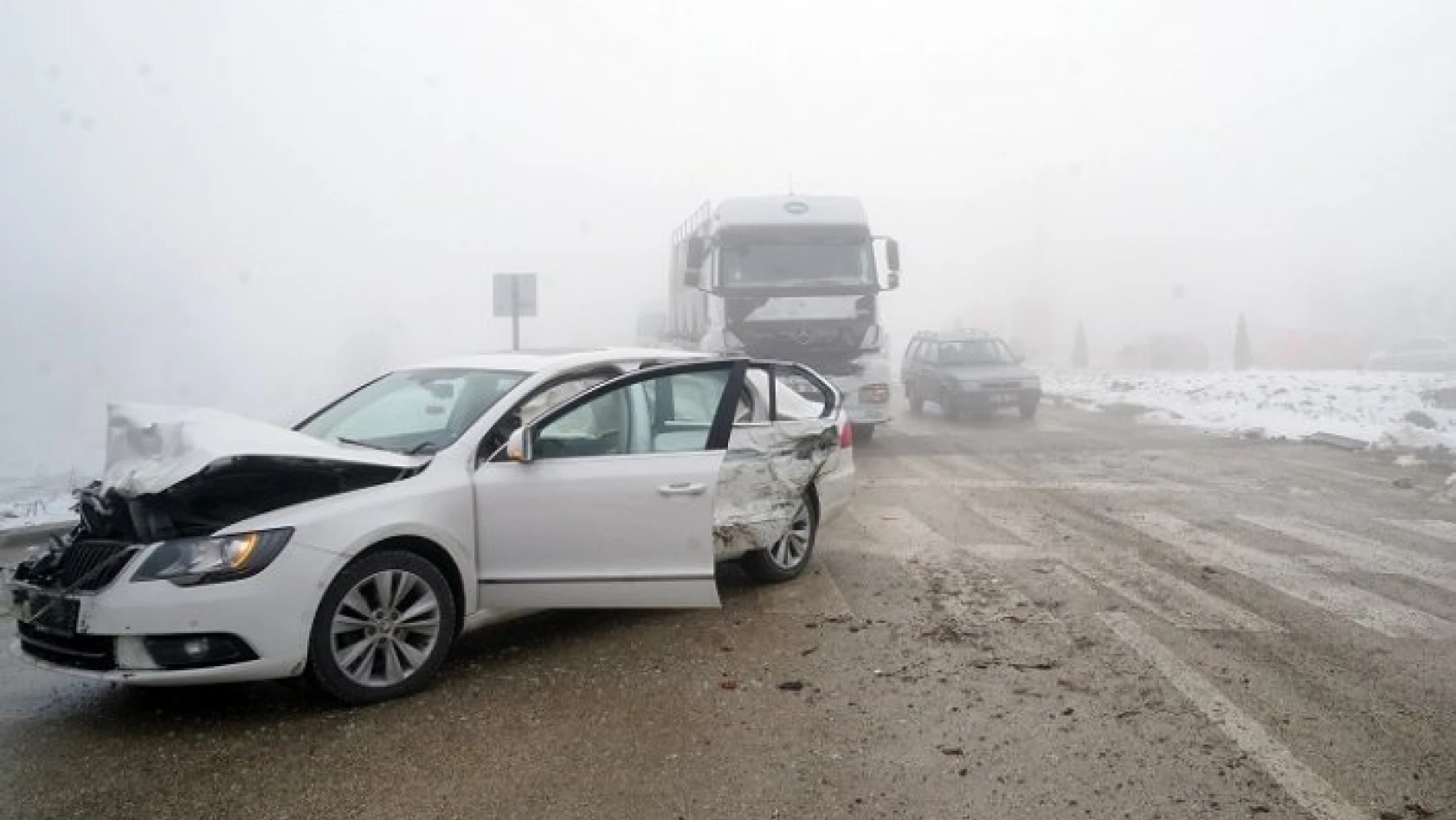Kastamonu'da 7 araç birbirine girdi: 9 kişi yaralandı