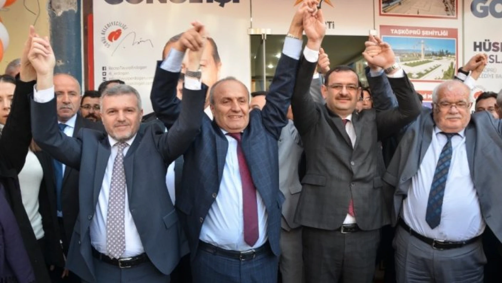 Başkan Arslan, Taşköprü'de seçim bürosu açtı