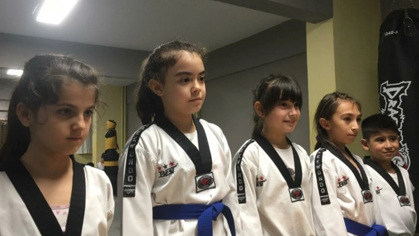 Erişen Spor, Taekwondo da yılın ilk kuşak sınavını yaptı