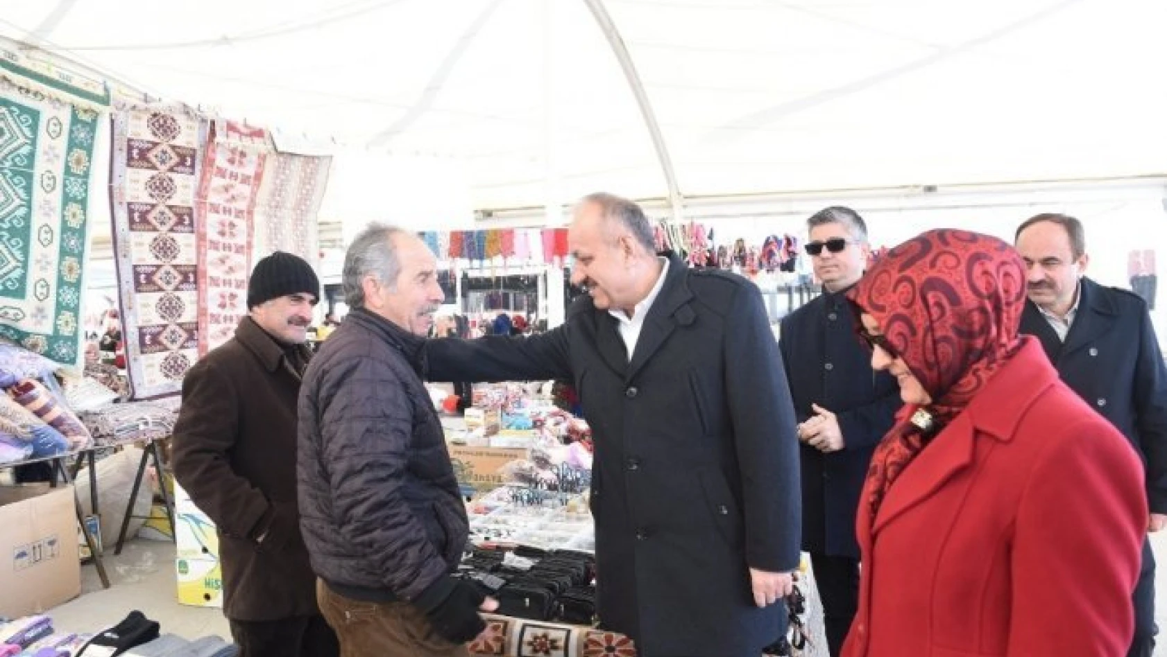 Esnafla buluşan Başkan Babaş: 'Yeni Kapalı Pazar projelerimiz hazır'
