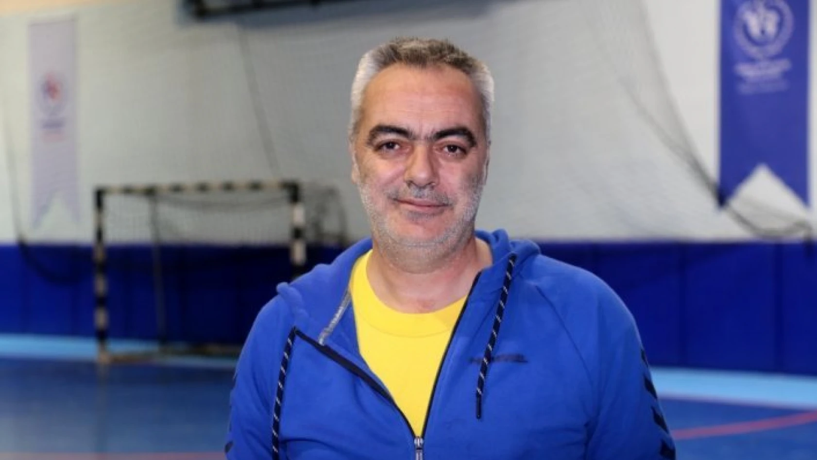 Kastamonu Belediyespor, ikinci şampiyonluk için son virajda