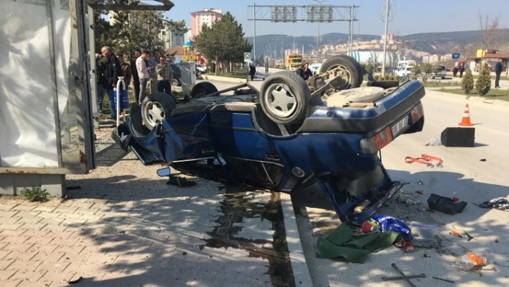 Kastamonu'da trafik kazası! Takla atarak durabildi!