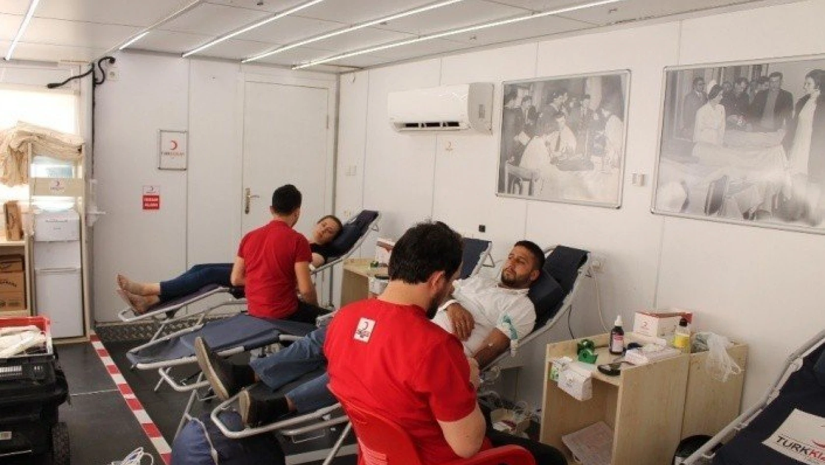 Kızılay'a Tosya'da 200 ünite kan bağışı