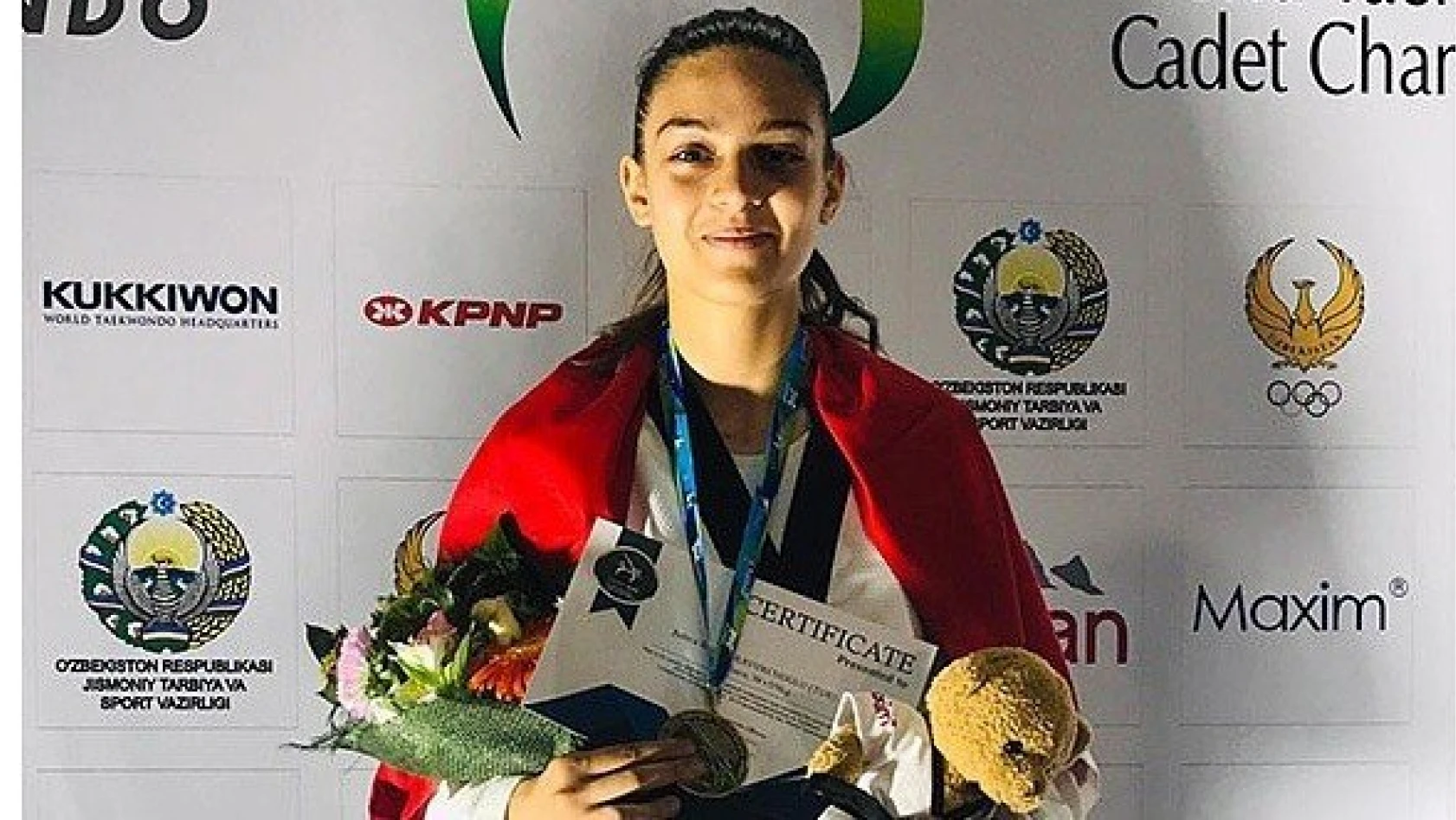Kastamonulu Zehra Begüm Dünya Şampiyonu!