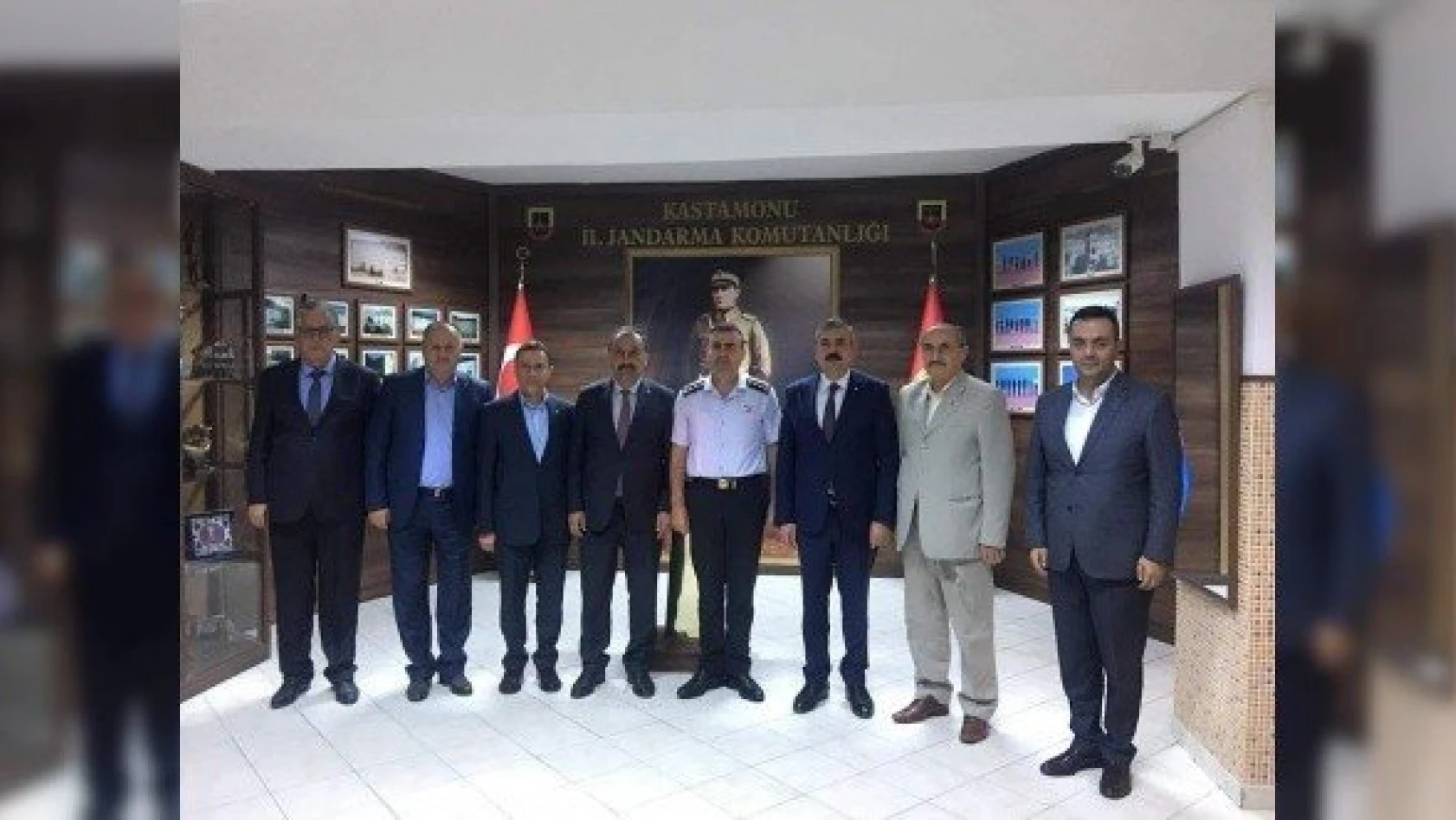 AK Partili Ünlü, İl Jandarma Komutanı Avkıran'ı ziyaret etti
