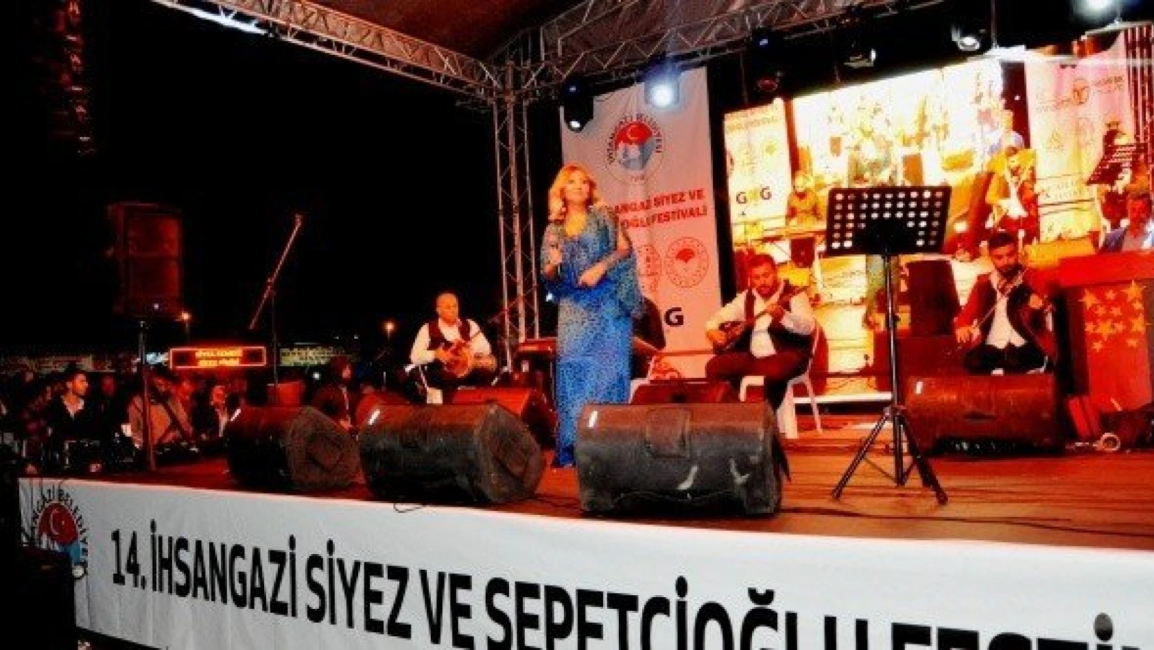 &quotİhsangazi Siyez ve Sepetçioğlu Festivali&quotnde Hamiyet konseri