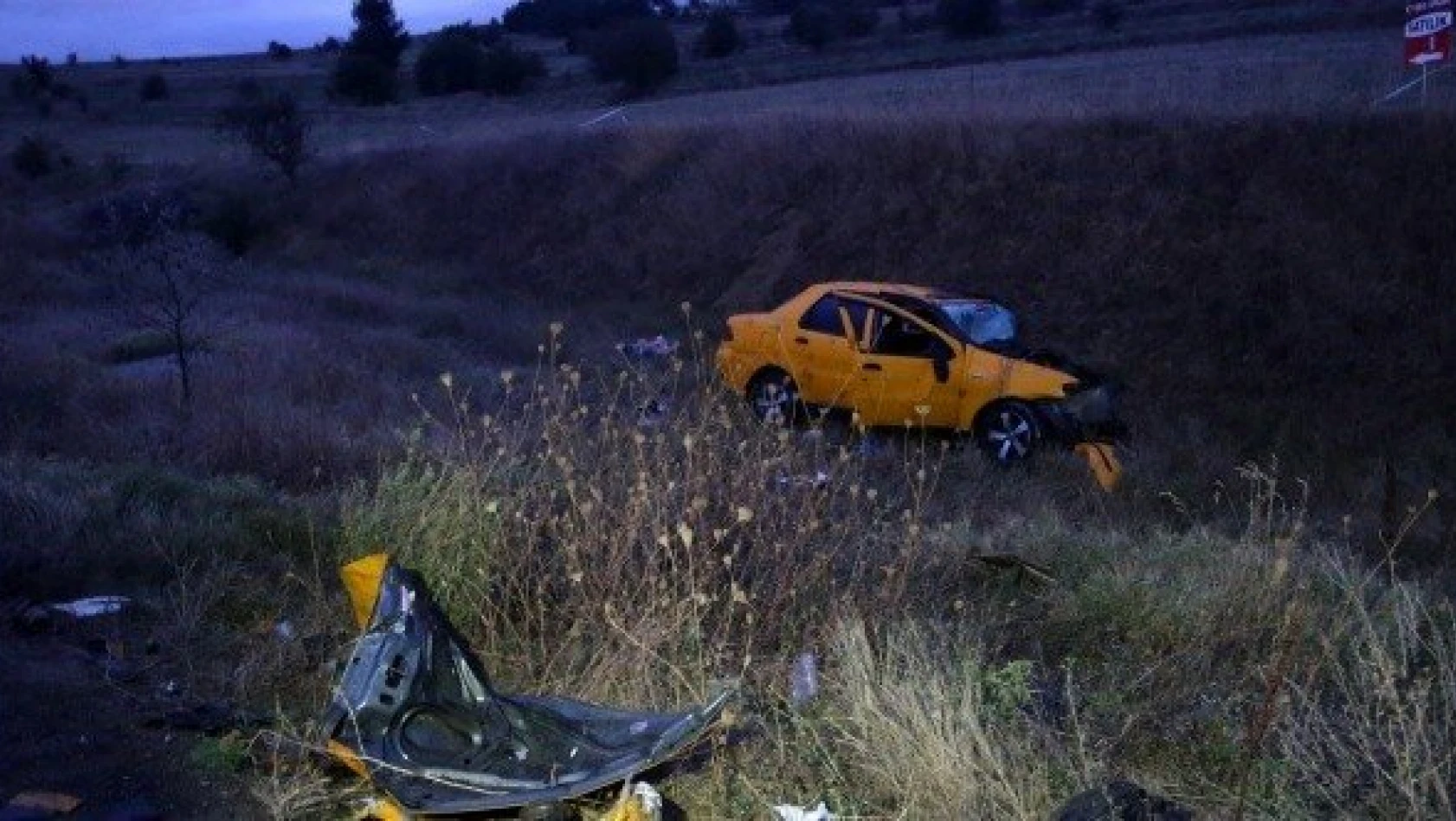 Kastamonu'da kamyon ile taksi çarpıştı: 2 ölü, 3 yaralı