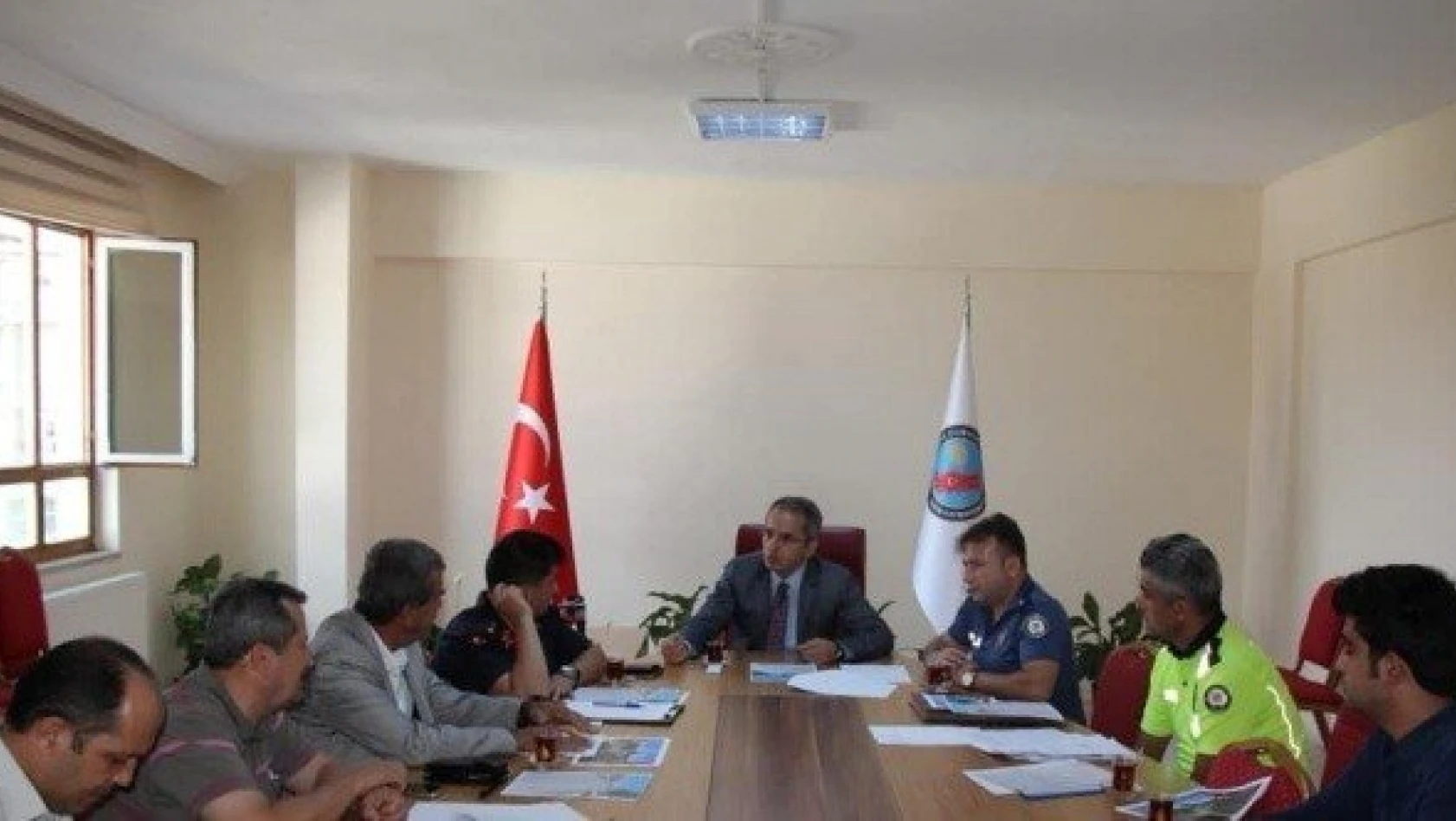 Tosya'da trafik komisyonu toplantısı yapıldı