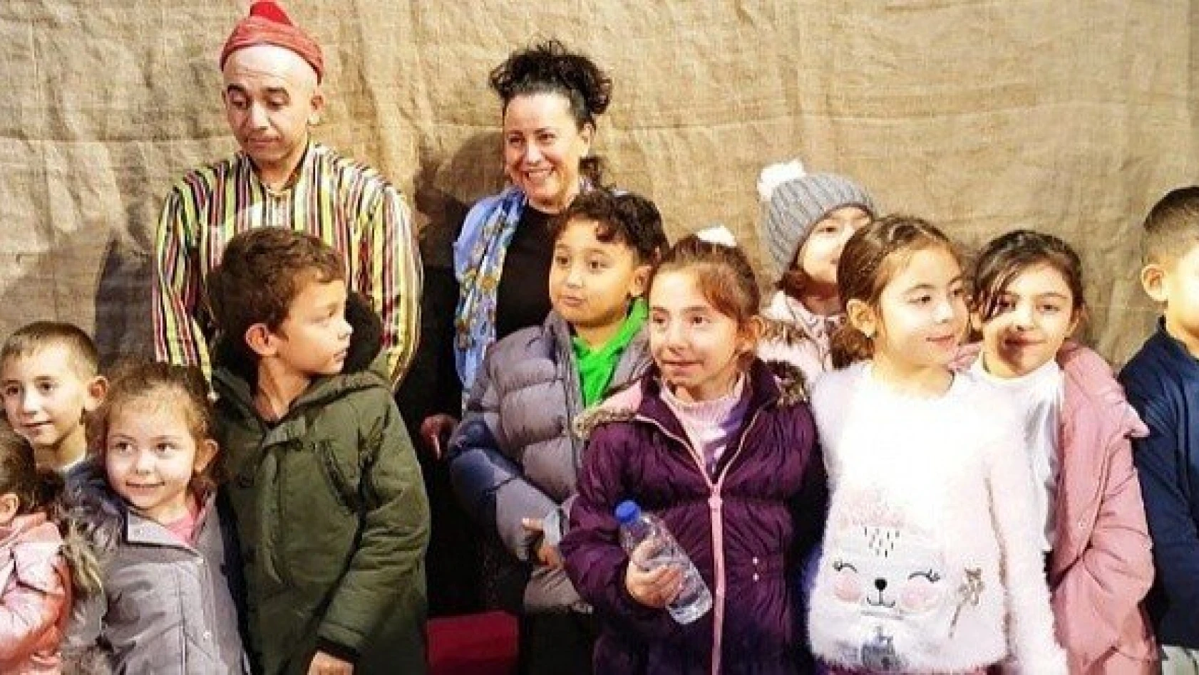 Kastamonu Ülkü Ocakları'ndan çocuk tiyatrosu