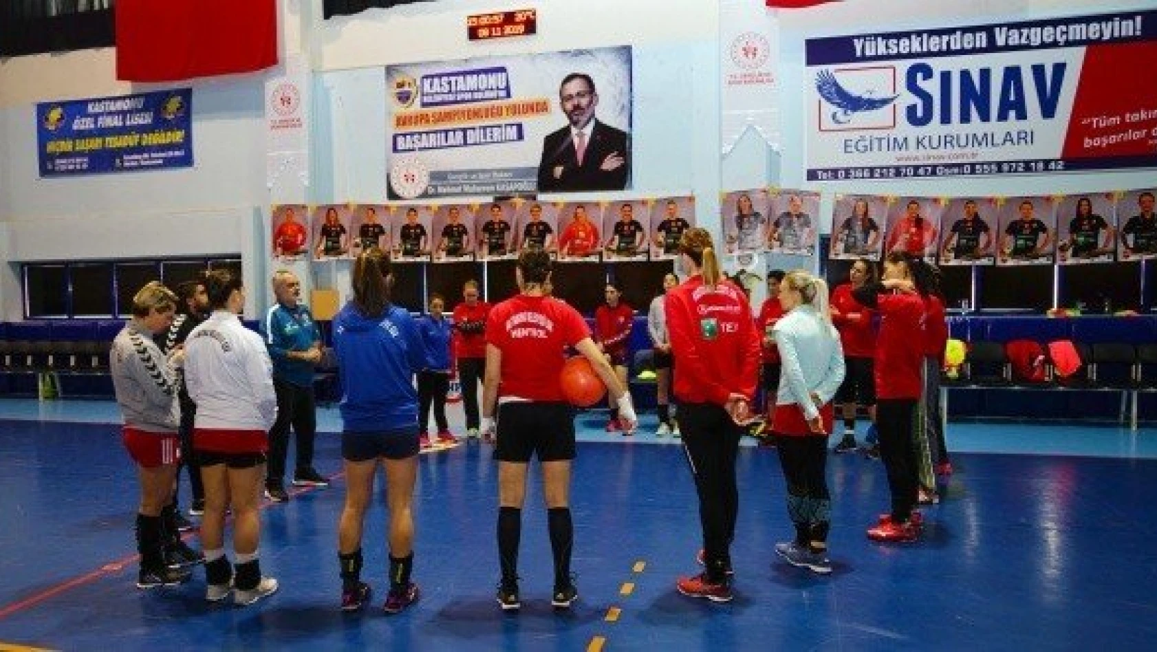 Kastamonu Belediyespor, Vaci NKSE maçına hazır