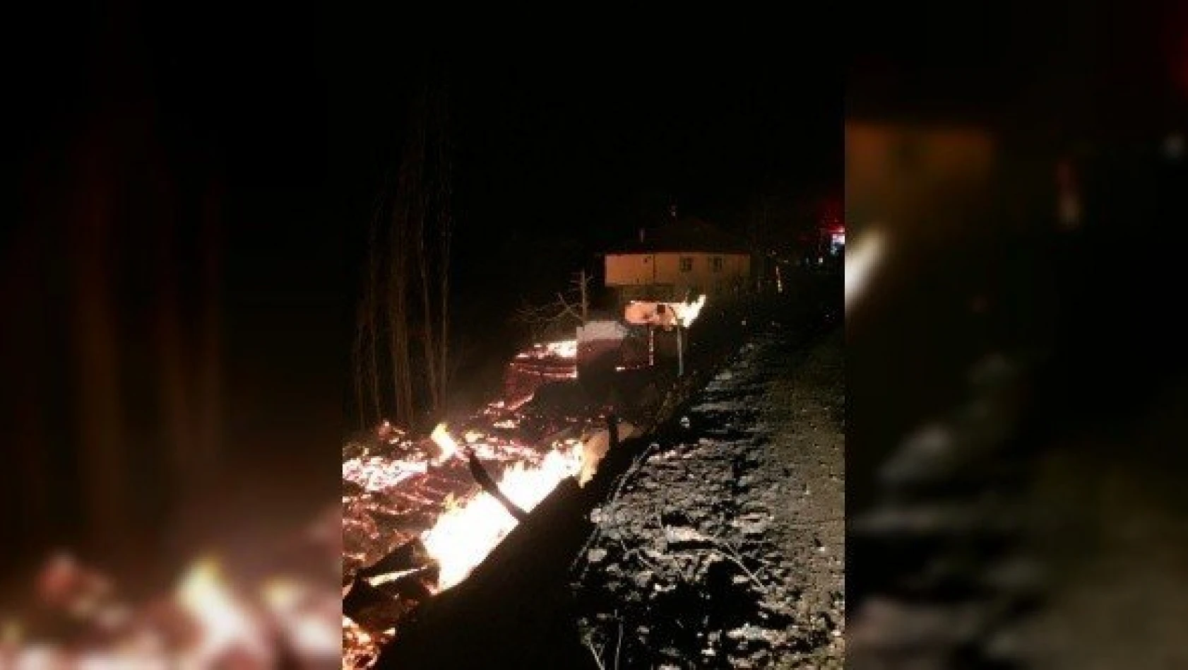 Kastamonu'da korkutan yangın! 3 ev kül oldu