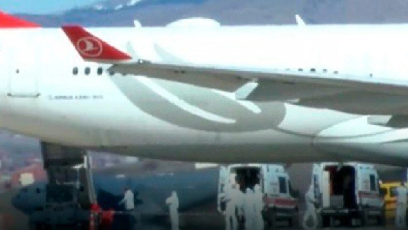 Ankara Esenboğa Havalimanı'nda &quotKorona virüs" alarmı
