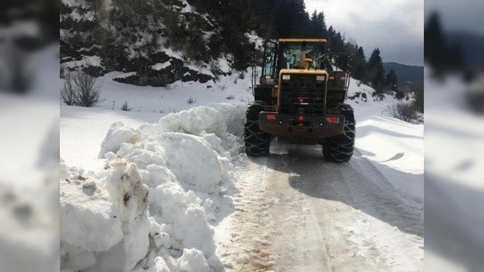 Kastamonu'da kar nedeniyle 43 köy yolu ulaşıma kapalı