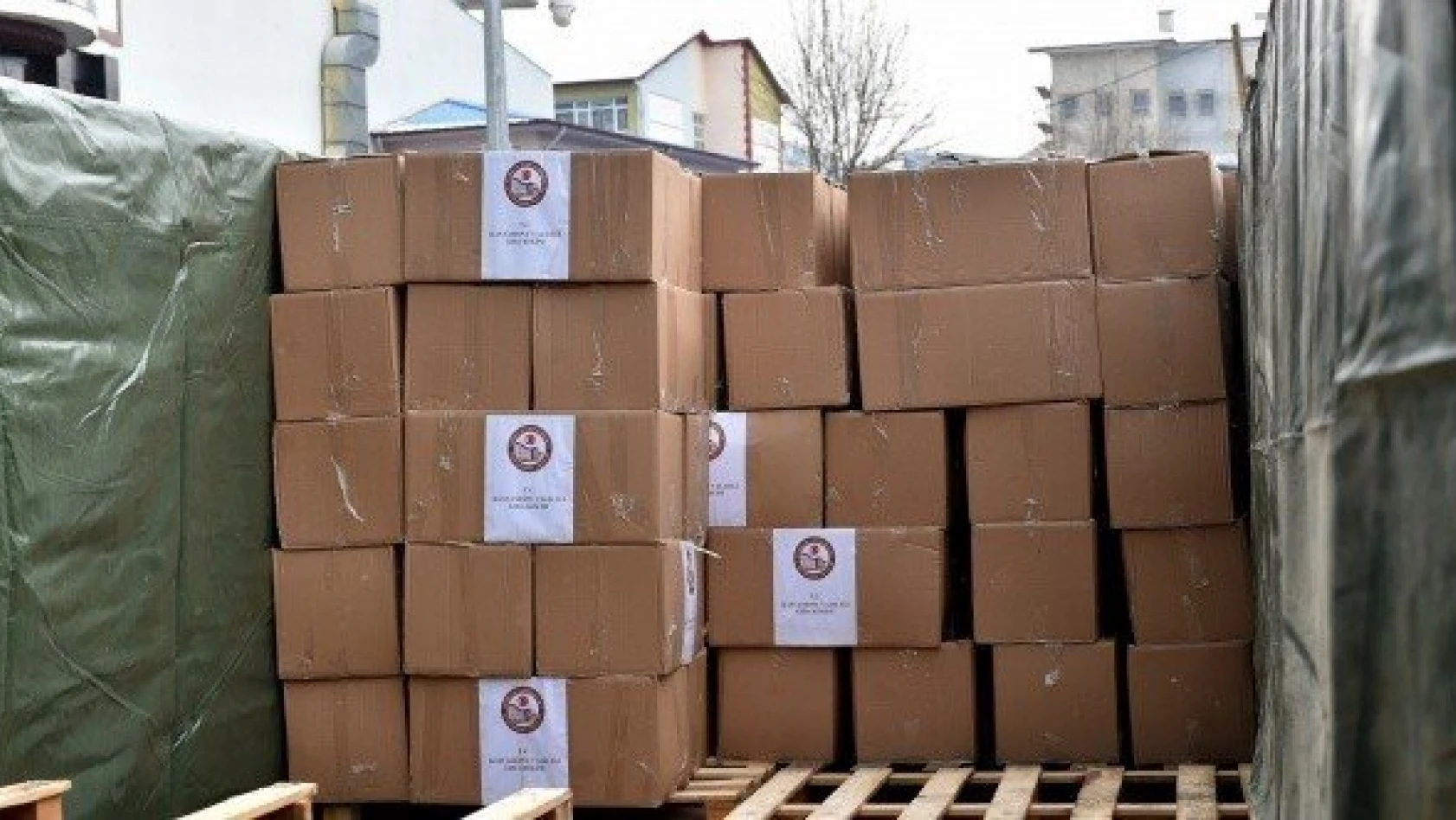 Kastamonu ve Tosya belediyelerinden deprem bölgesine yardım