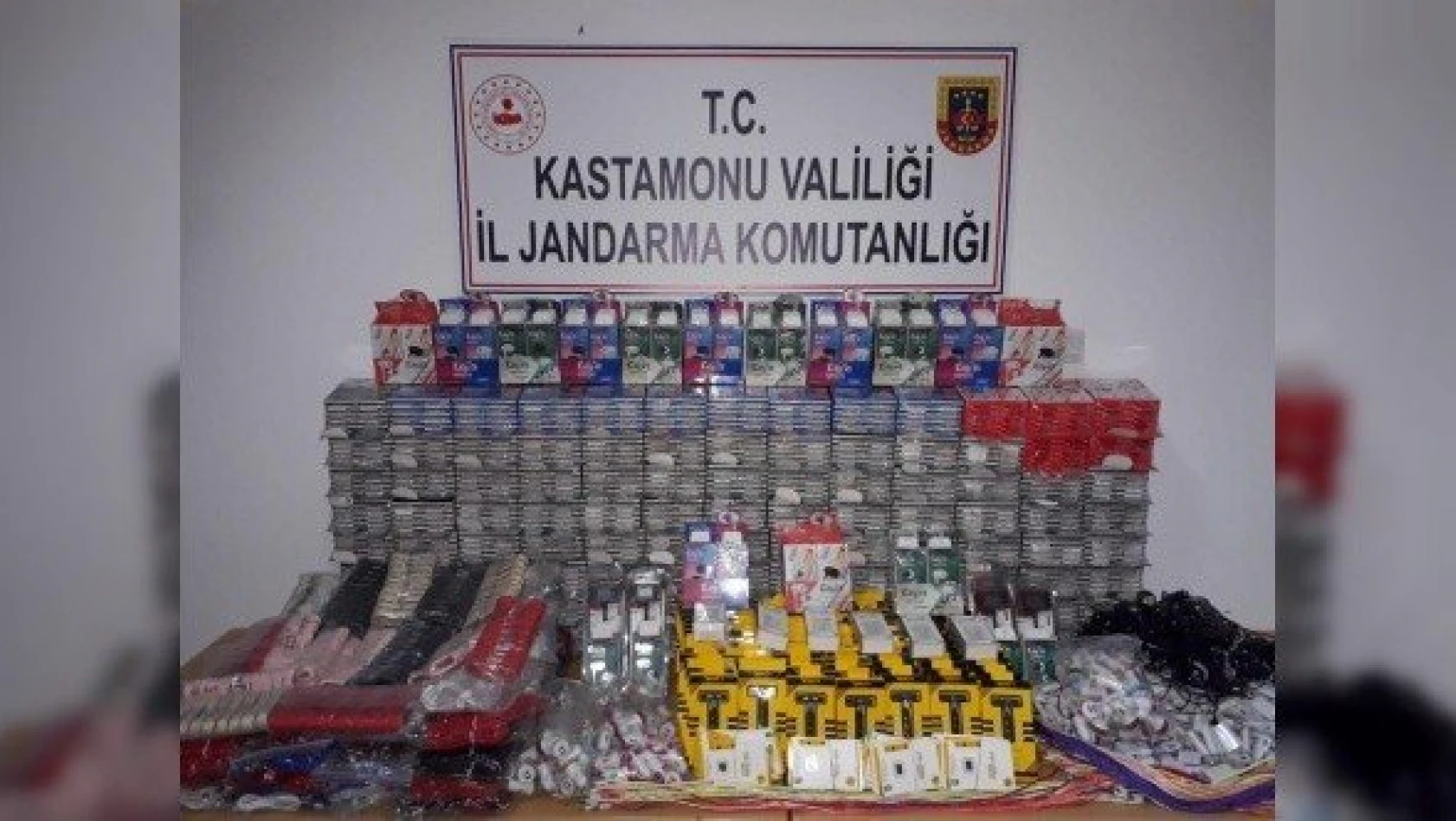 Kastamonu'da kaçakçılık operasyonu: 2 gözaltı