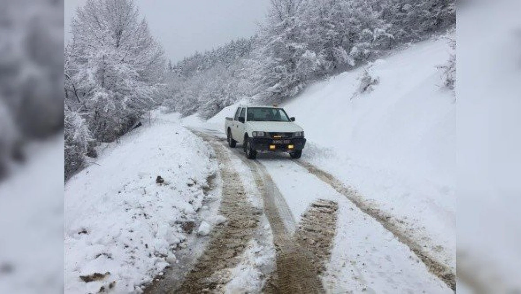 Kastamonu'da kar nedeniyle kapanan 30 köy yolu açıldı