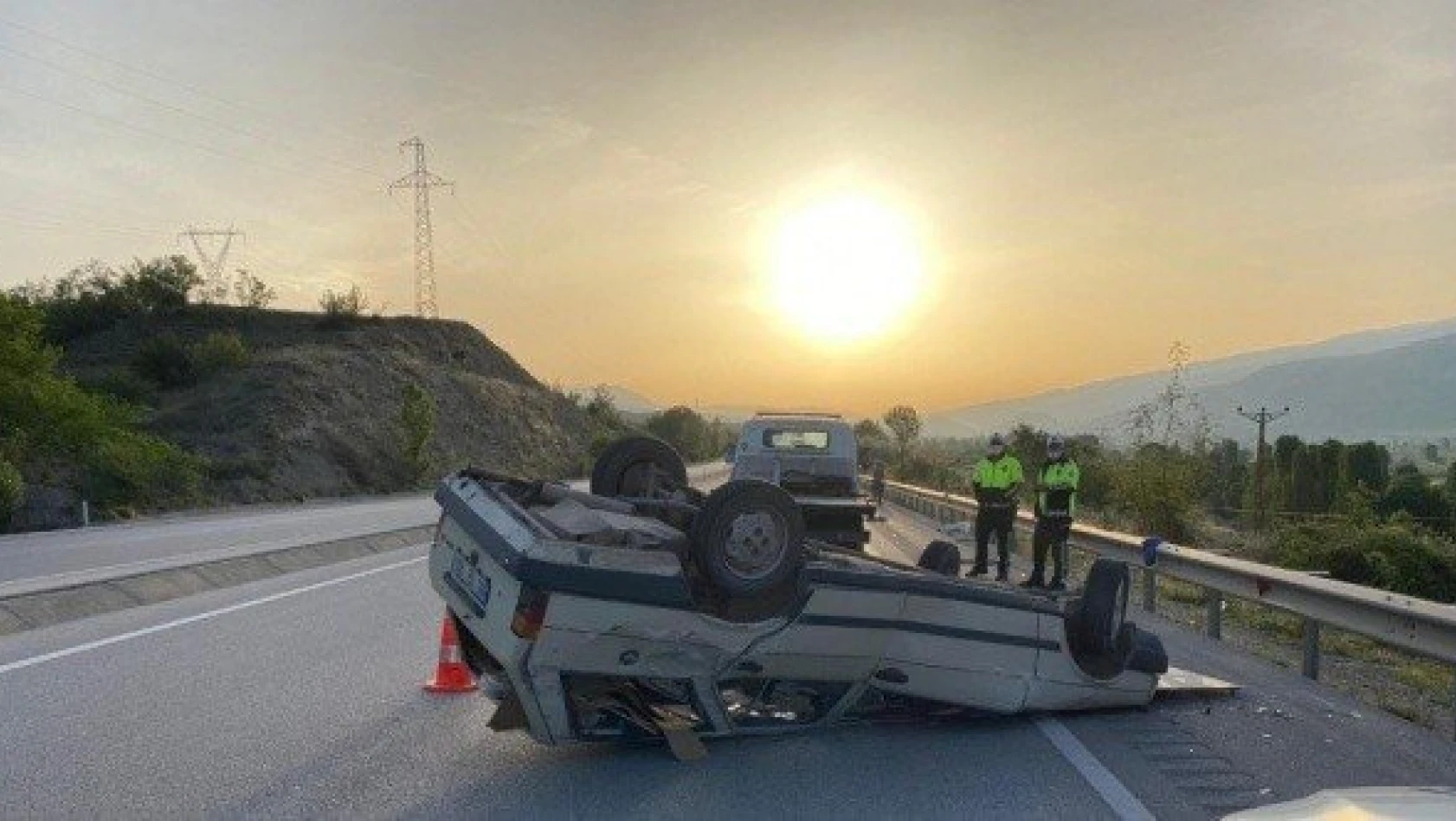 Kastamonu'da takla atan otomobildeki 4 kişi yaralandı