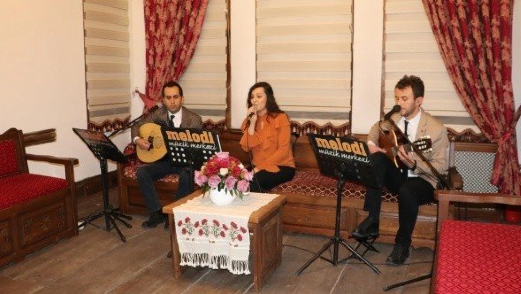 Şehr-i Dilara konseri sosyal medyadan canlı yayınlandı