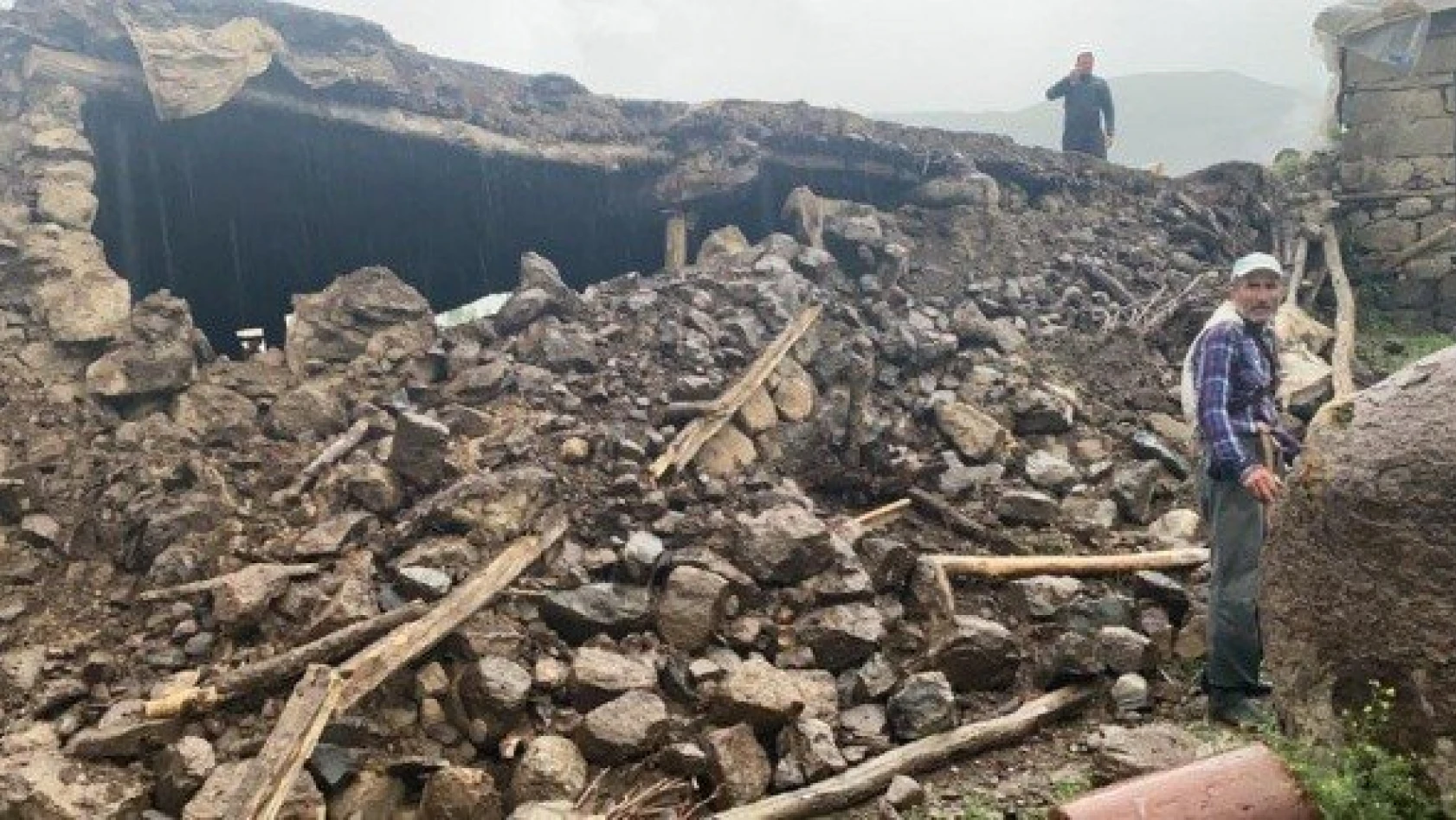 Bakan Soylu, deprem açıklamalarını sürdürdü