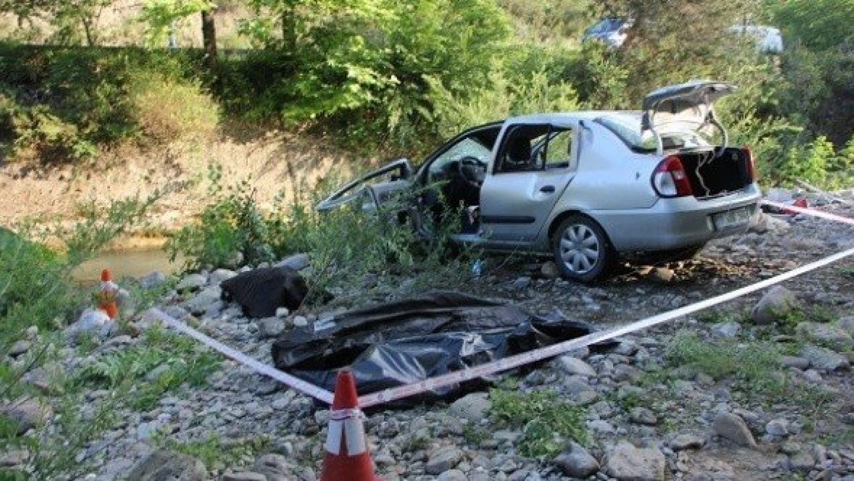 Kastamonu'da feci kaza: 3 ölü, 3 yaralı