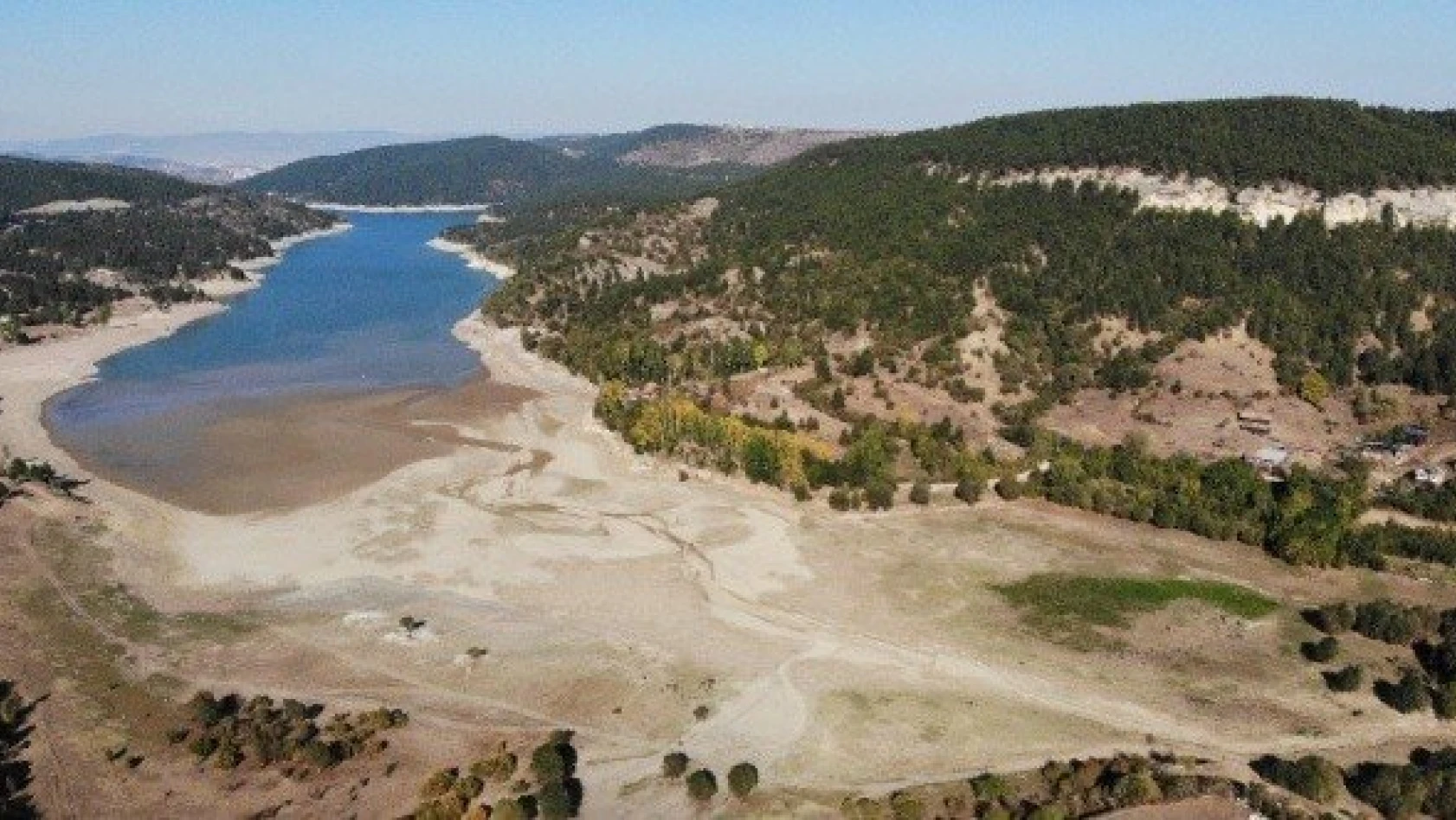Kuraklık Kastamonu baraj ve göllerinde su bırakmadı