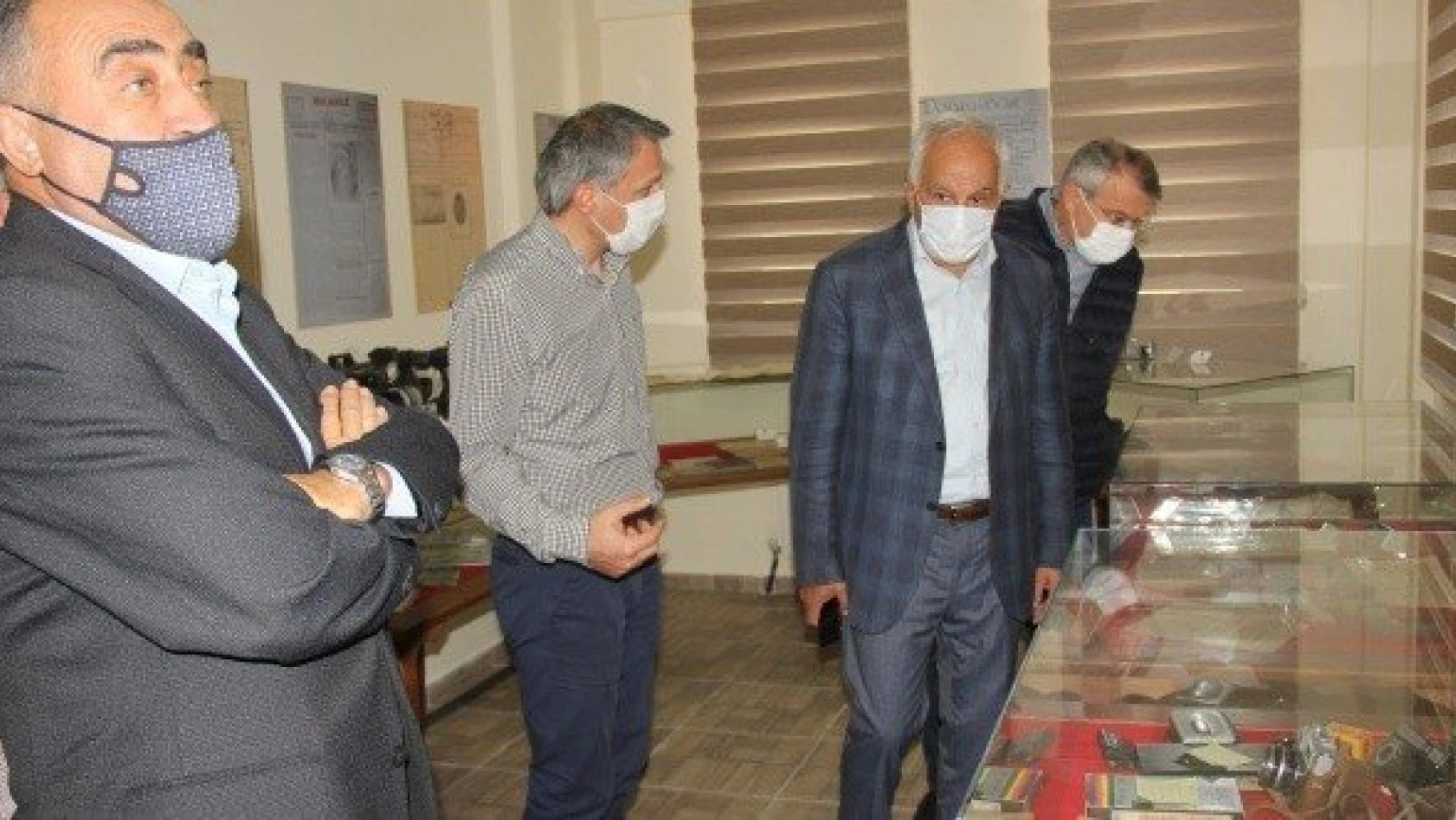 Murat Başesgioğlu'ndan Gazeteciler Cemiyeti'ne ziyaret